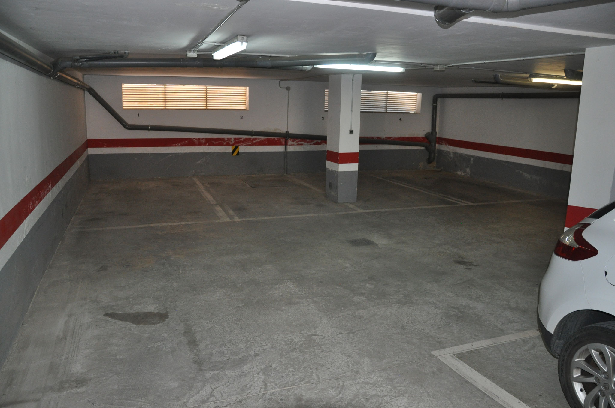 Place de garage (nº2) comprise