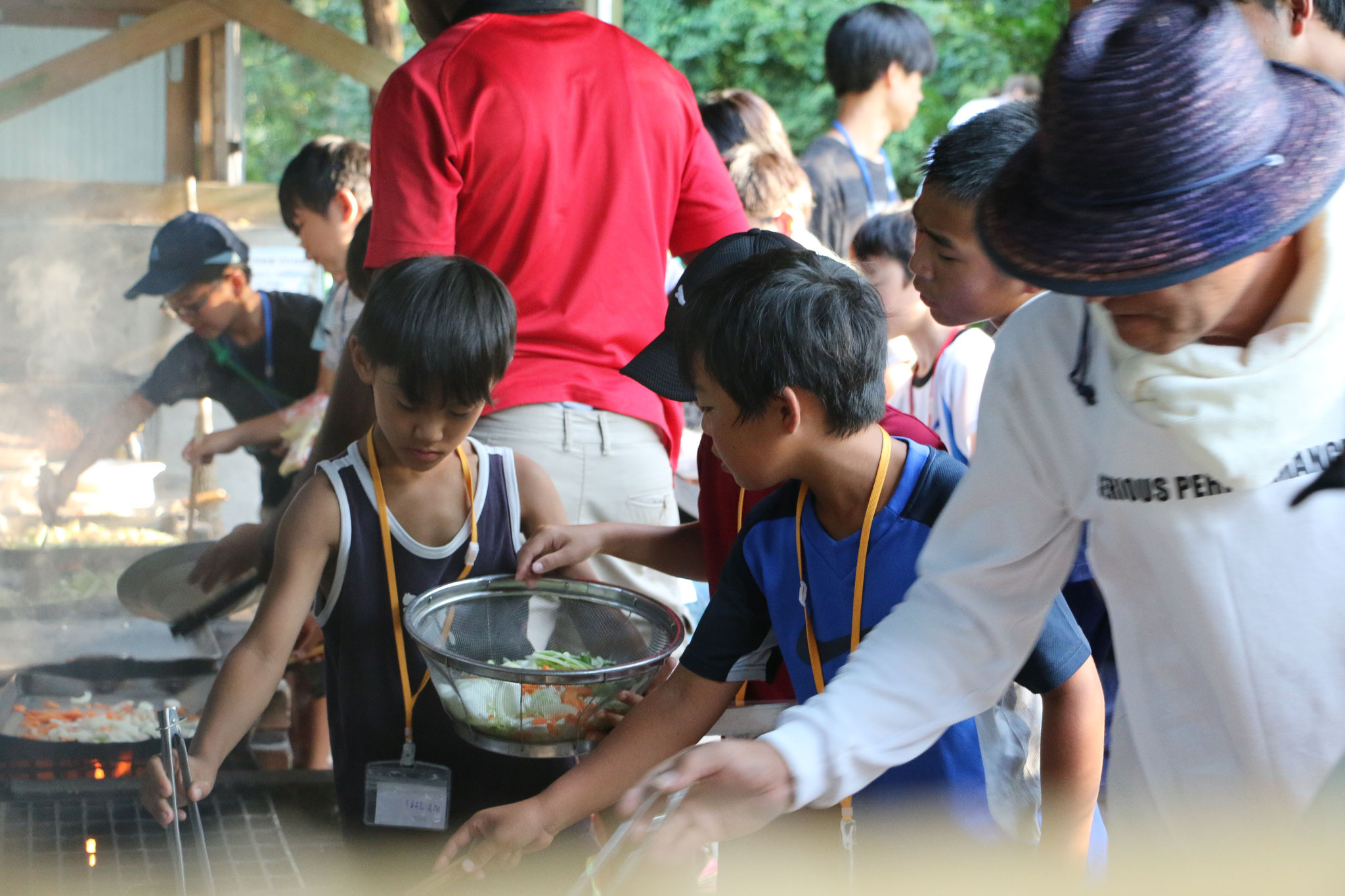 飯盒炊爨 キャンプファイヤー 小学生向け国際子どもキャンプ