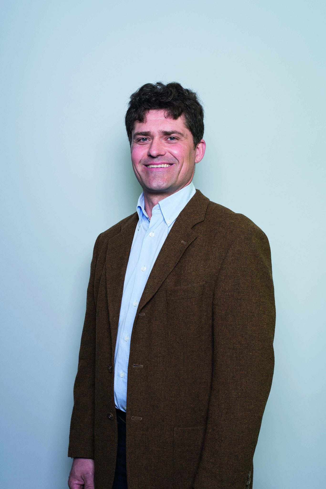 5. Sven Nakajew