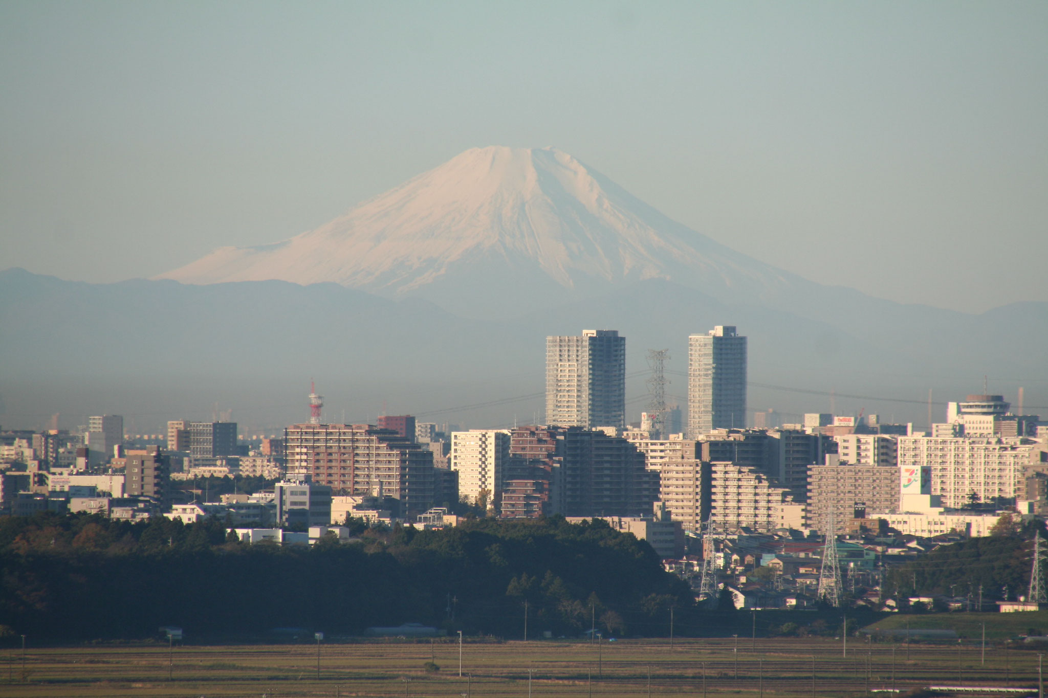 常陸の国から仰ぐ富士