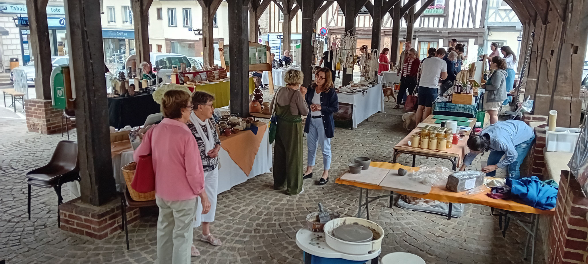 Marché sous la halle 29 juin 2025