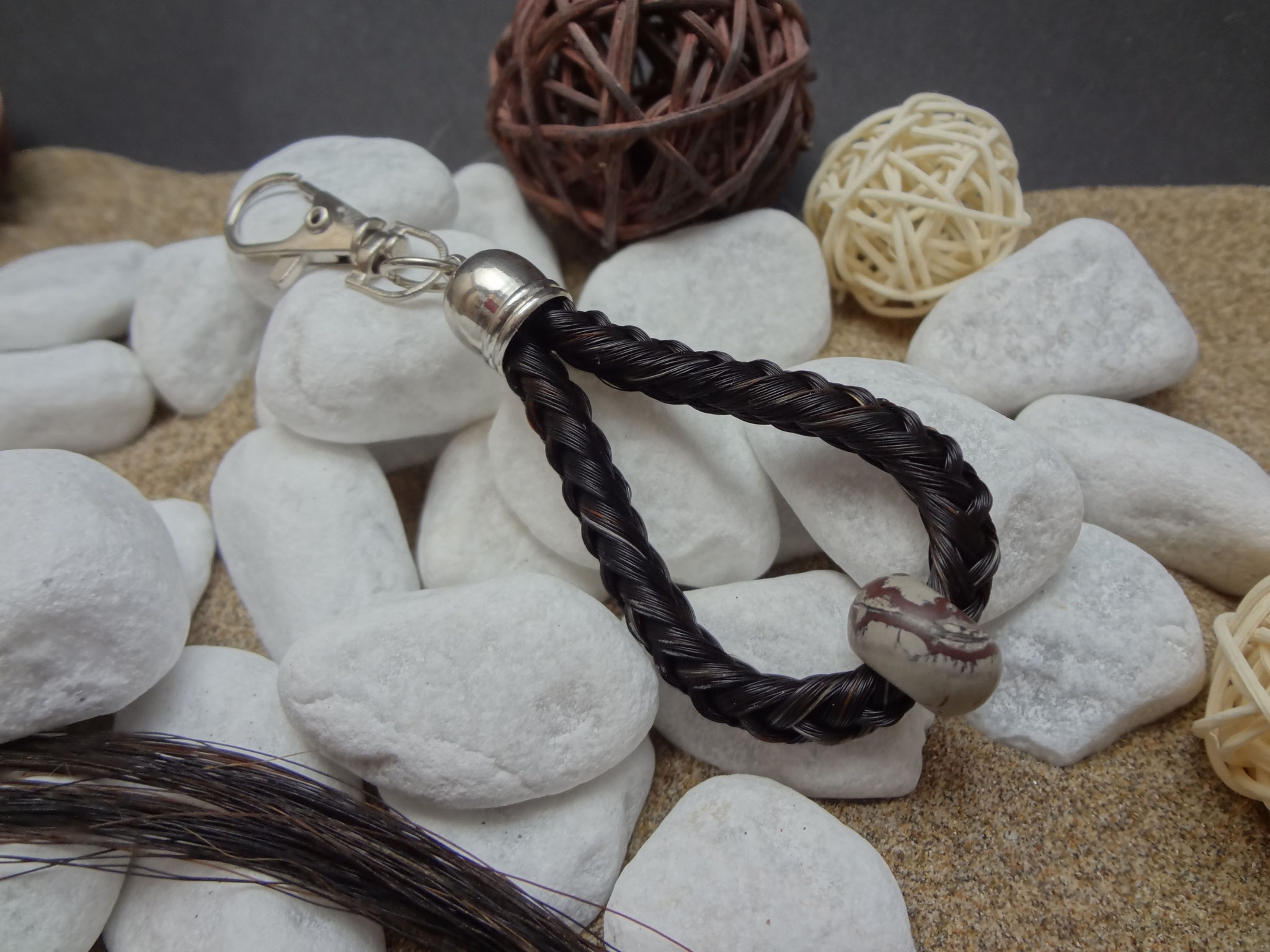 Schmuck aus eigenem Pferdehaar