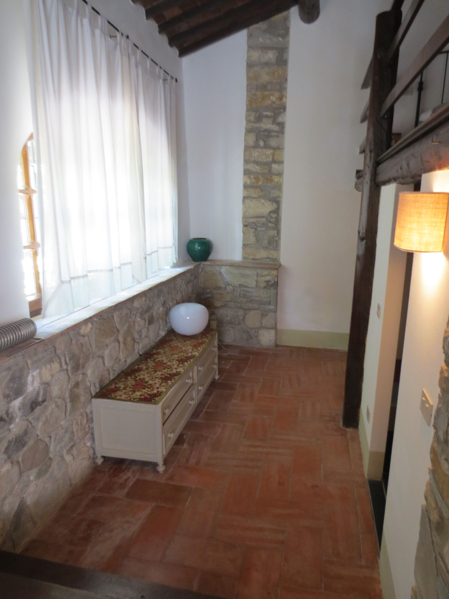 Unser Ferienanwesen: Villa Casale di Renata, Loc. La Casa (Rassina) - 270 qm Innenraum (weiterer Wohnbereich im Haus)