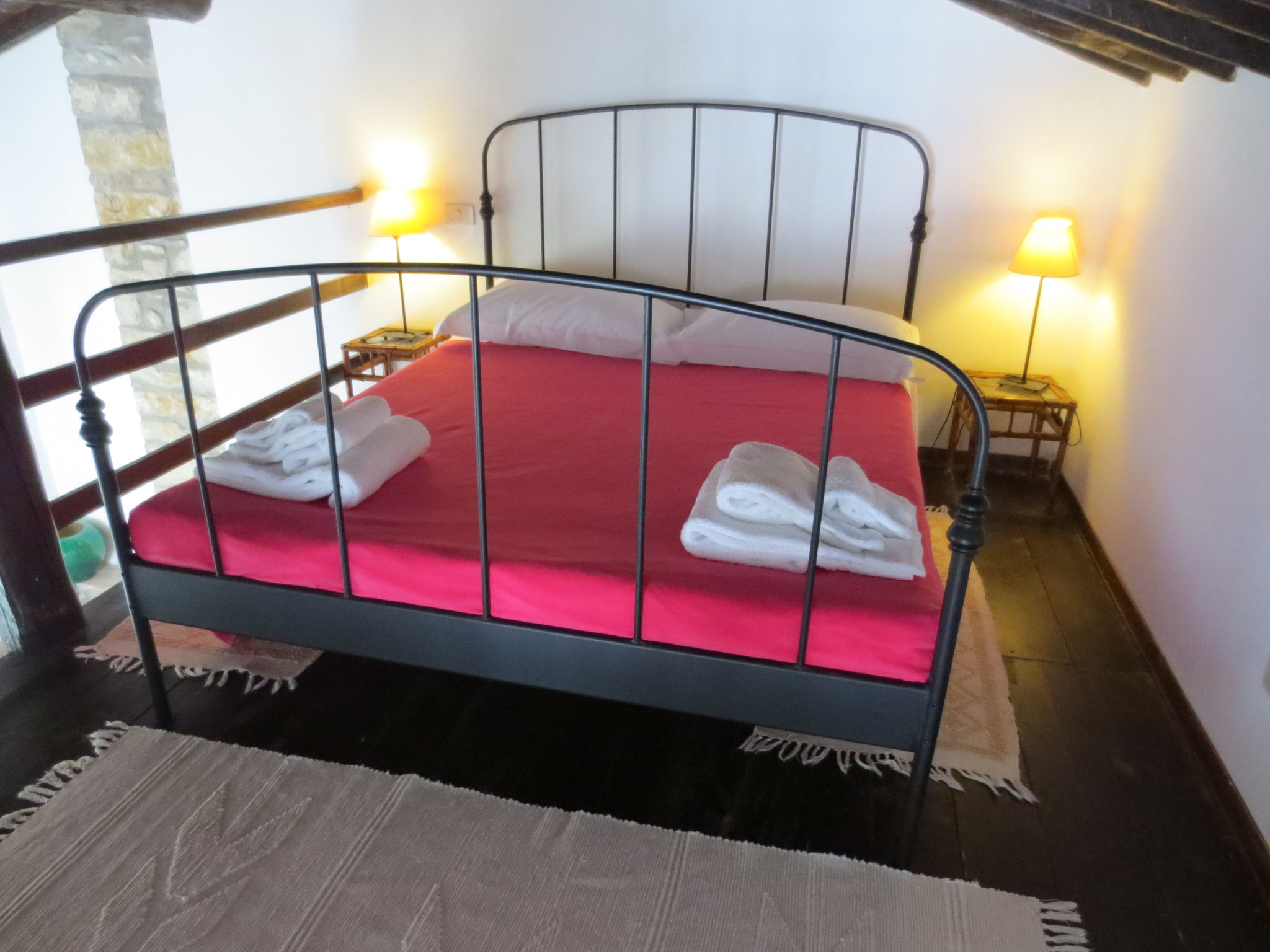 Unser Ferienanwesen: Villa Casale di Renata, Loc. La Casa (Rassina) - 270 qm Innenraum (Doppel-Schlafzimmer)