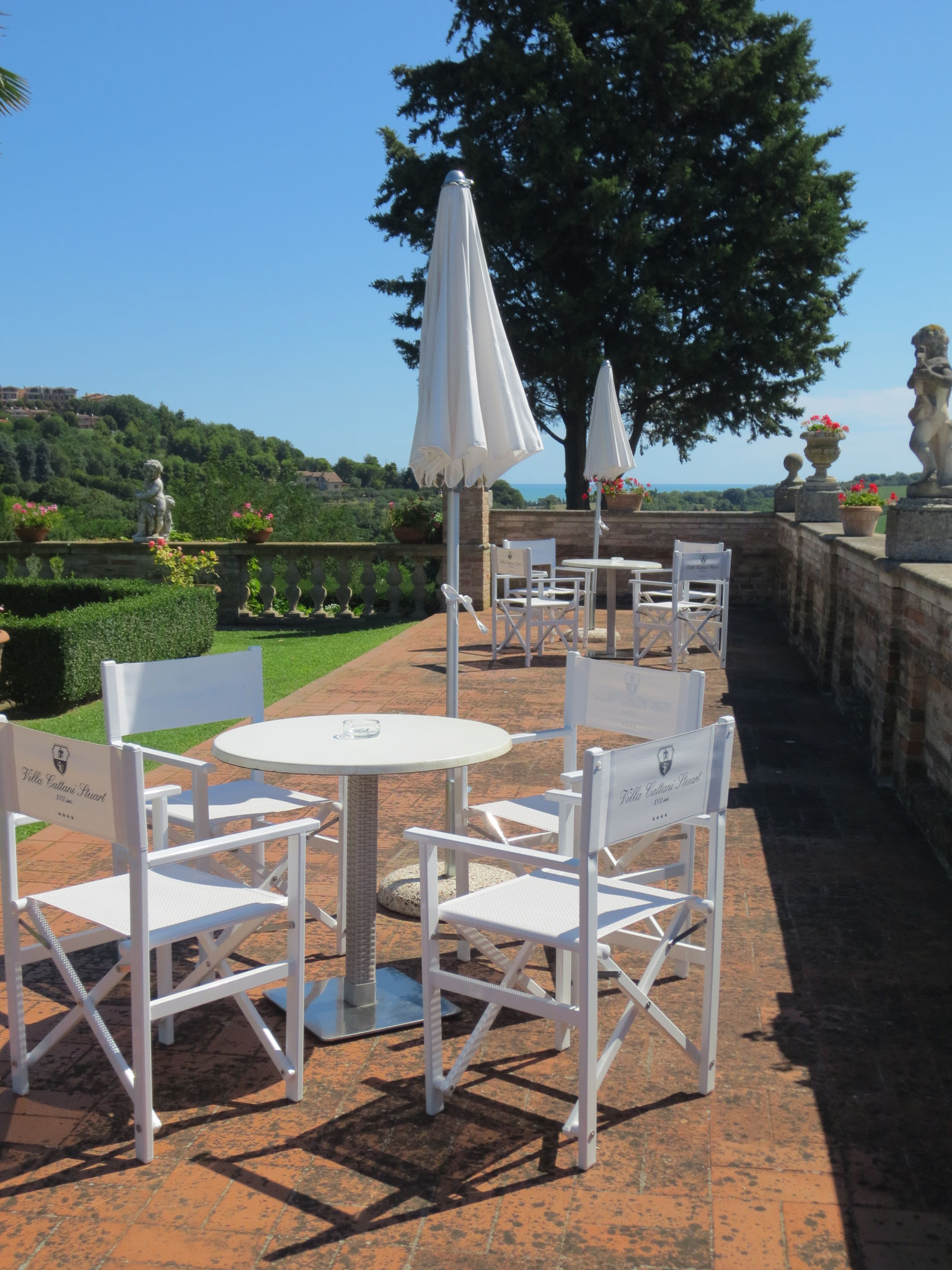 Ausklang der Ferien in der Villa Cattani Stuart XVII sec., Trebbiantico (Pesaro, Le Marche)