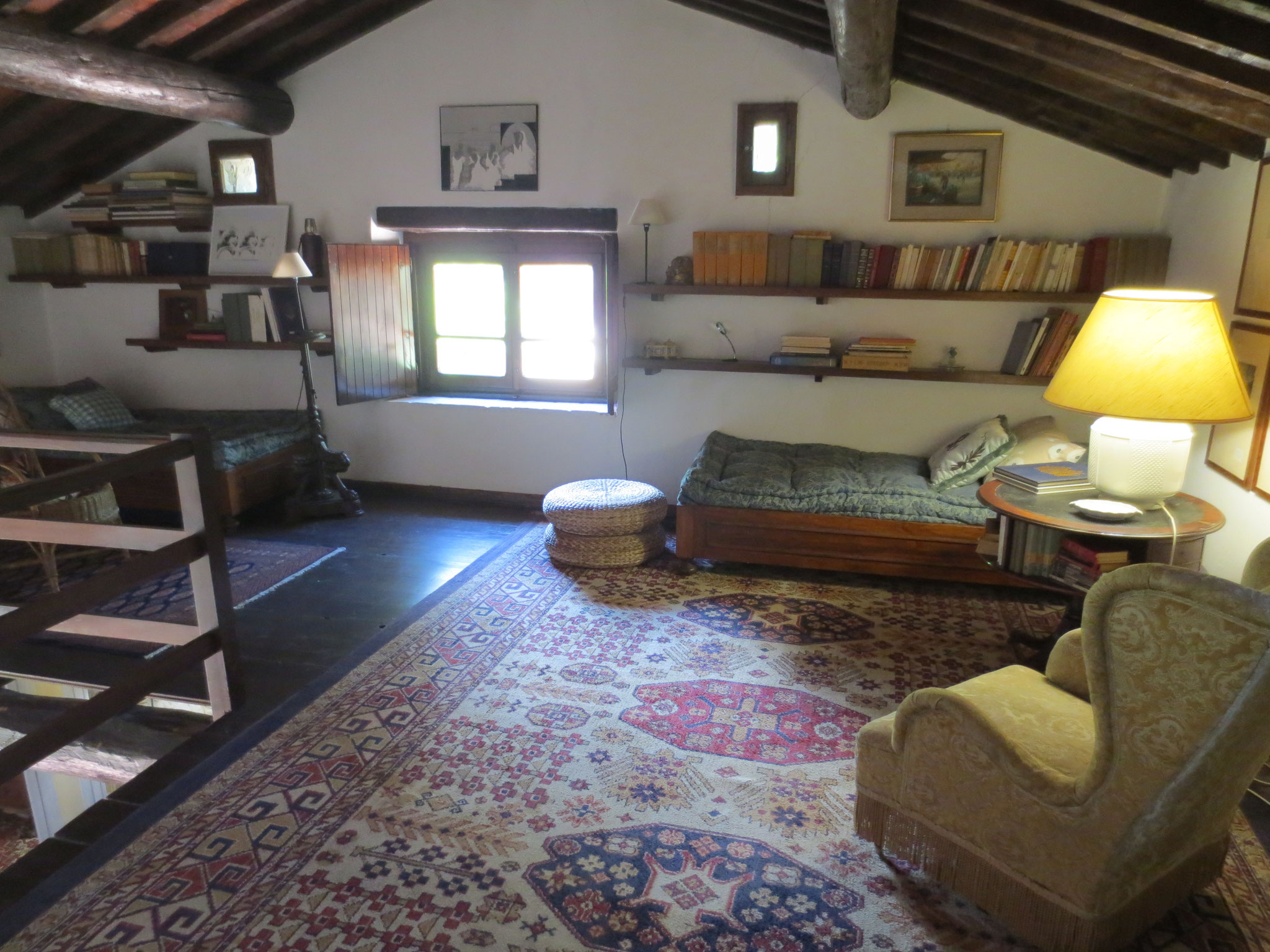 Unser Ferienanwesen: Villa Casale di Renata, Loc. La Casa (Rassina) - 270 qm Innenraum (Zimmer mit 2 Einzelbetten)