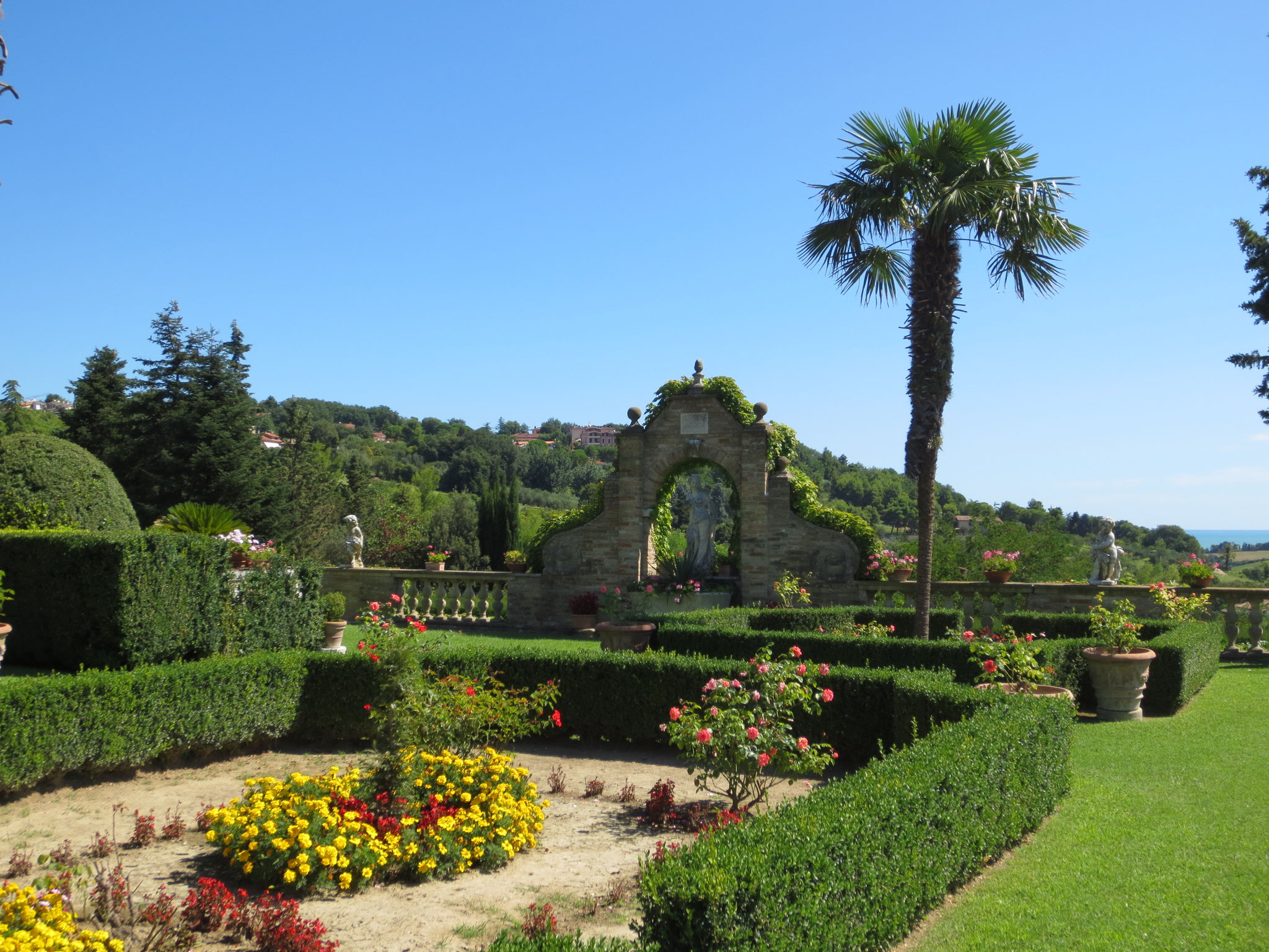 Ausklang der Ferien in der Villa Cattani Stuart XVII sec., Trebbiantico (Pesaro, Le Marche)