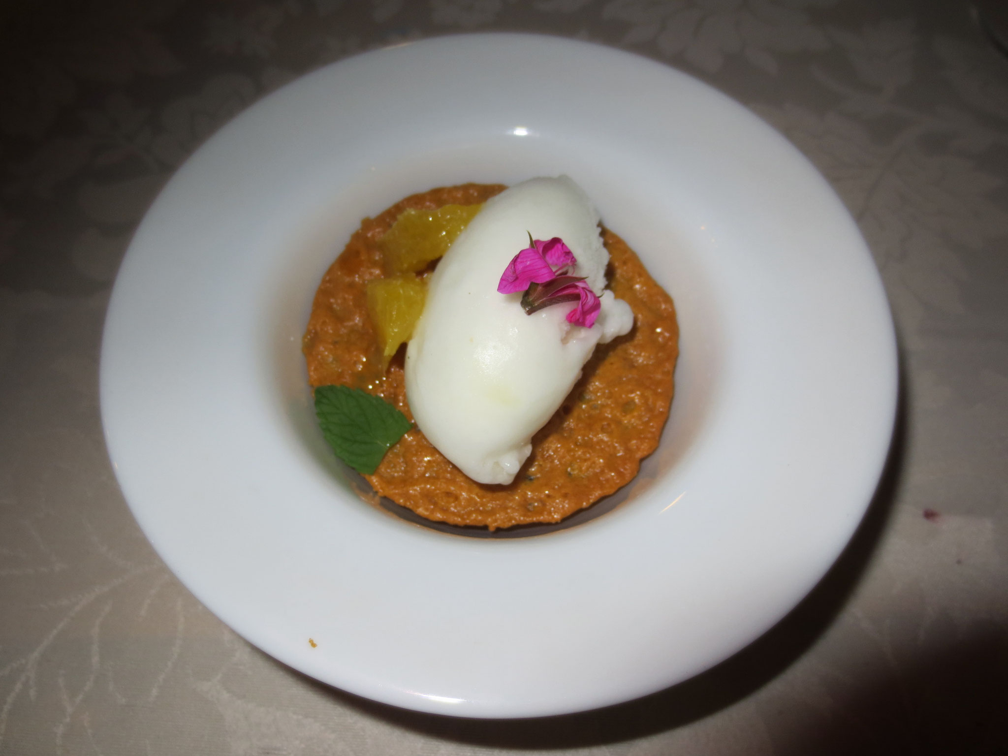 Offeriertes kleines Dessert: Ristorante  "Borgo i Tre Baroni" 52010 Loc. Maggiona, Poppi AR