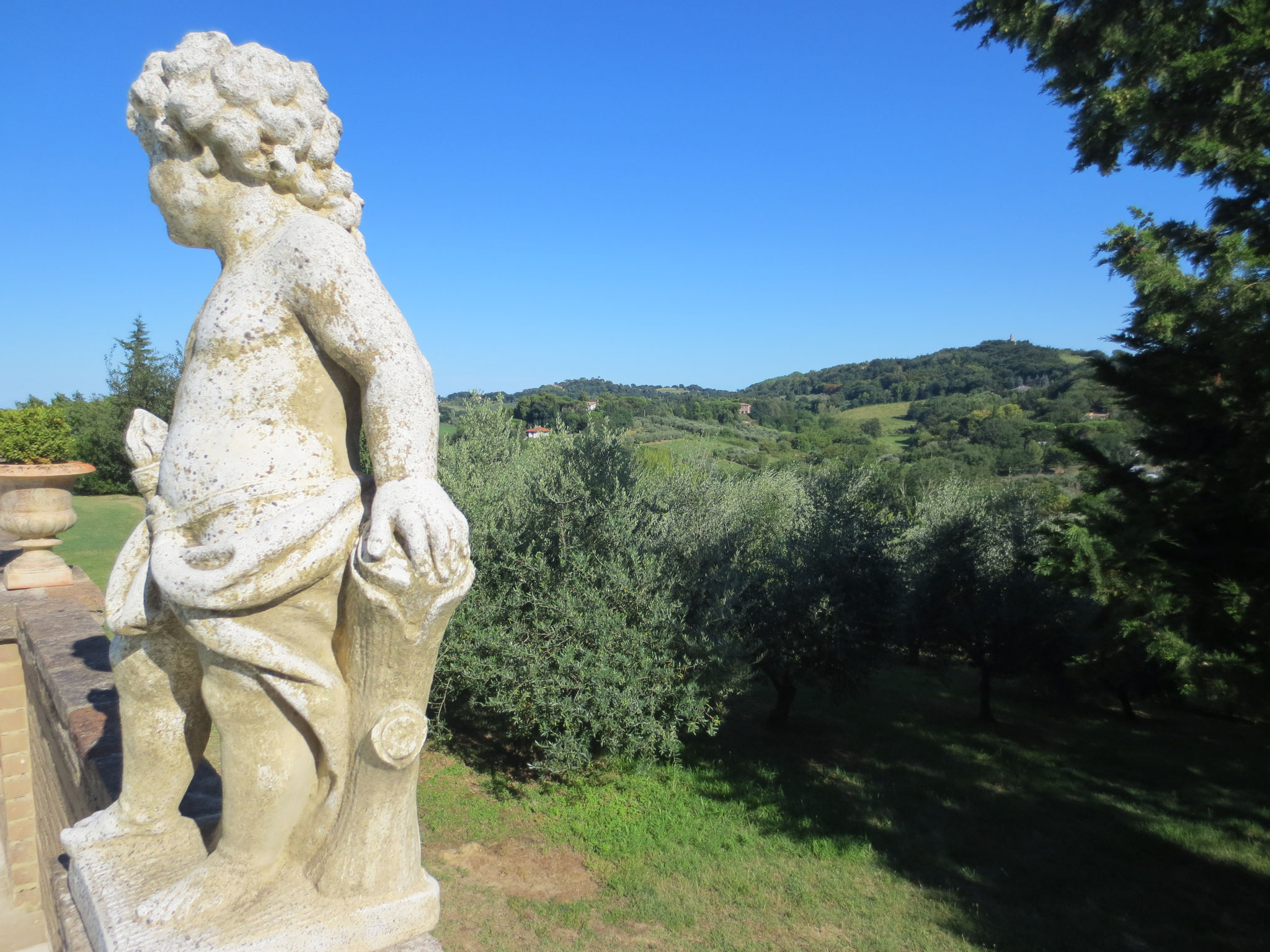 Ausklang der Ferien in der Villa Cattani Stuart XVII sec., Trebbiantico (Pesaro, Le Marche)