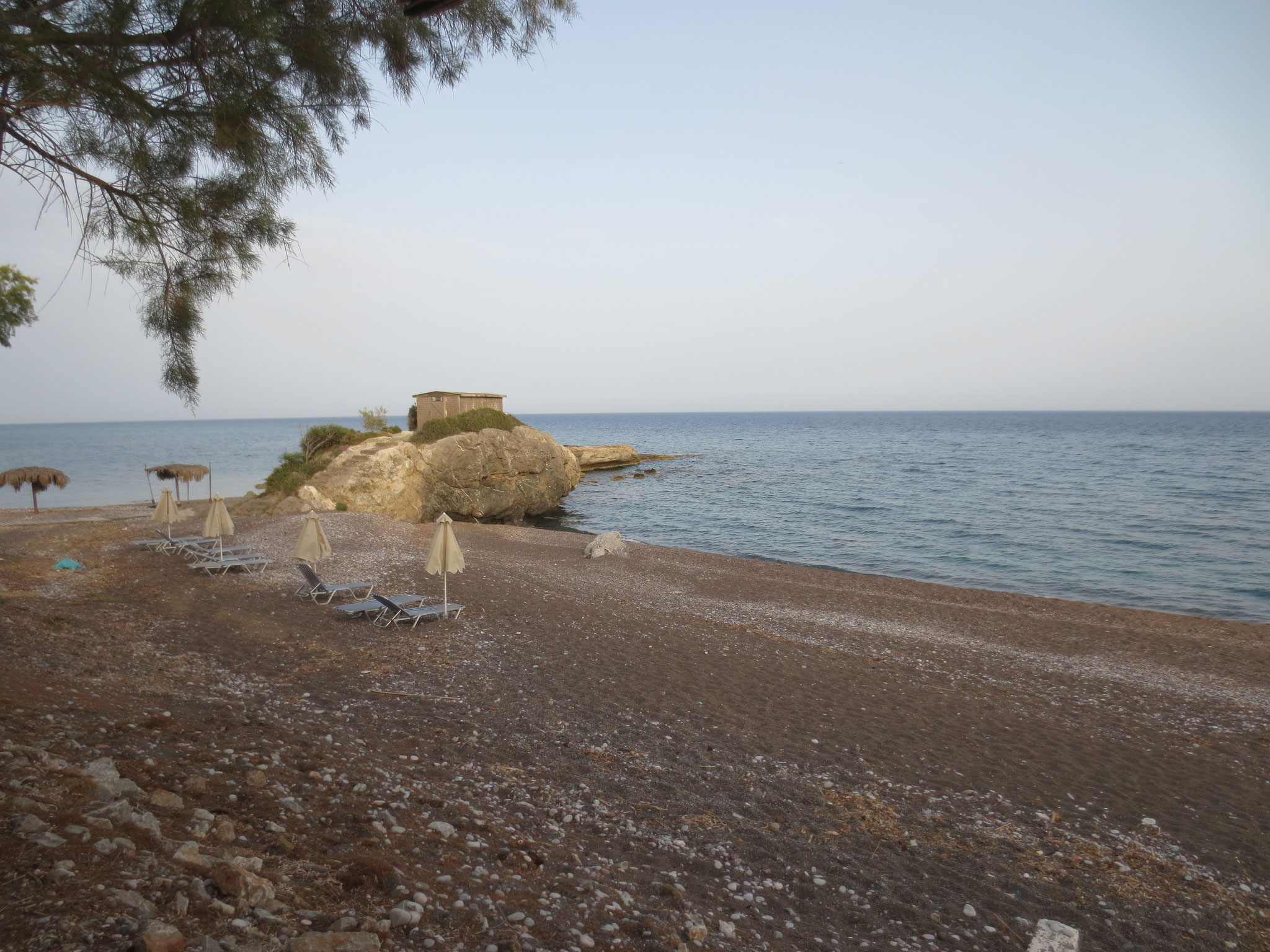 Kiotari Coast (Südosten der Insel): La Strada Greek Tavern (direkt am Strand)