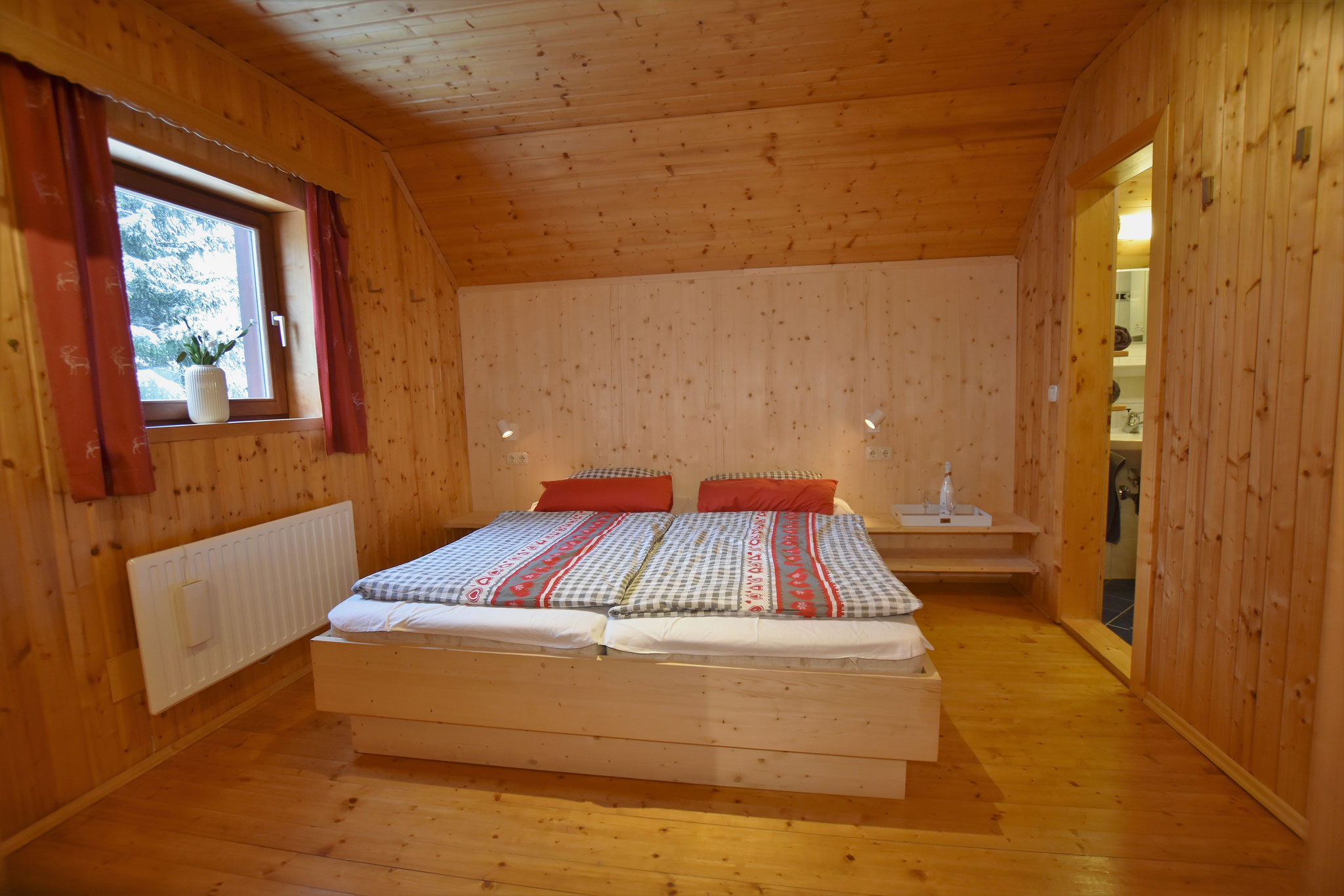 Schlafzimmer "Kiefer" mit angrenzendem Stockbettzimmer
