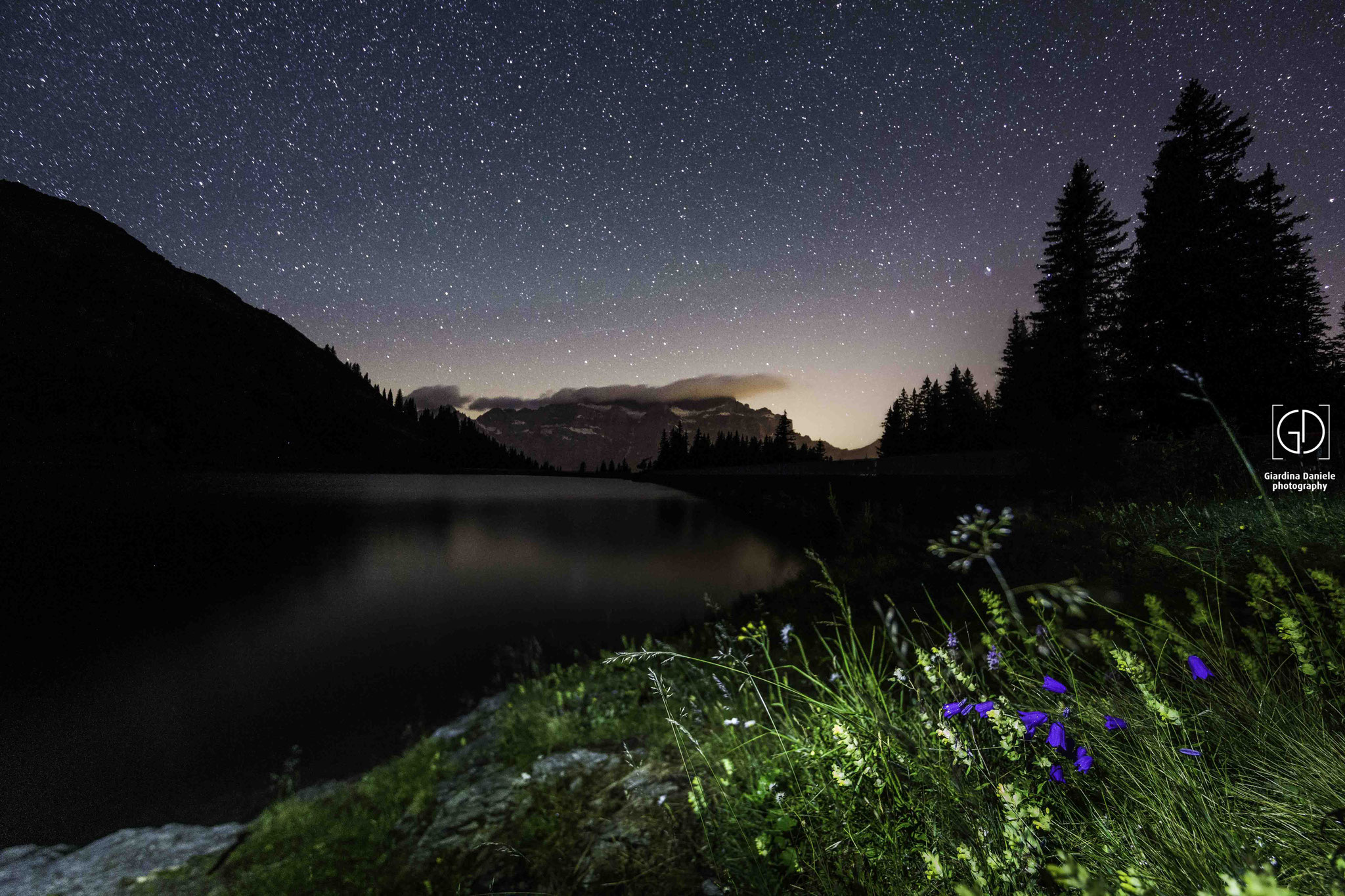 Mettmen bei Nacht