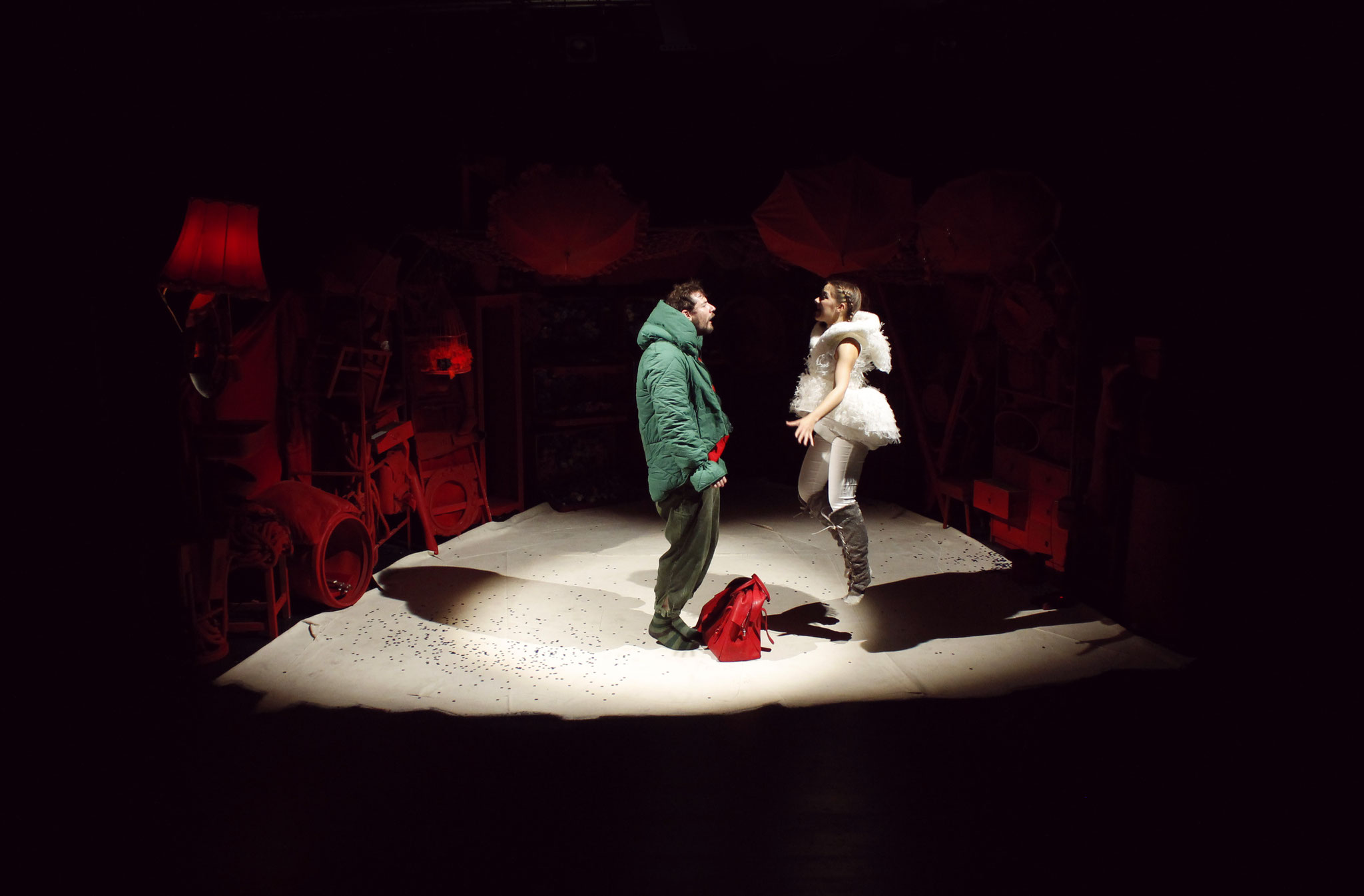 2014 Bühne & Kostüm. 'Hase & Schildkröte' Regie: Alexander Frank, Bühne, Kostüm & Licht: Teresa Katharina Binder | Landestheater NEUSS