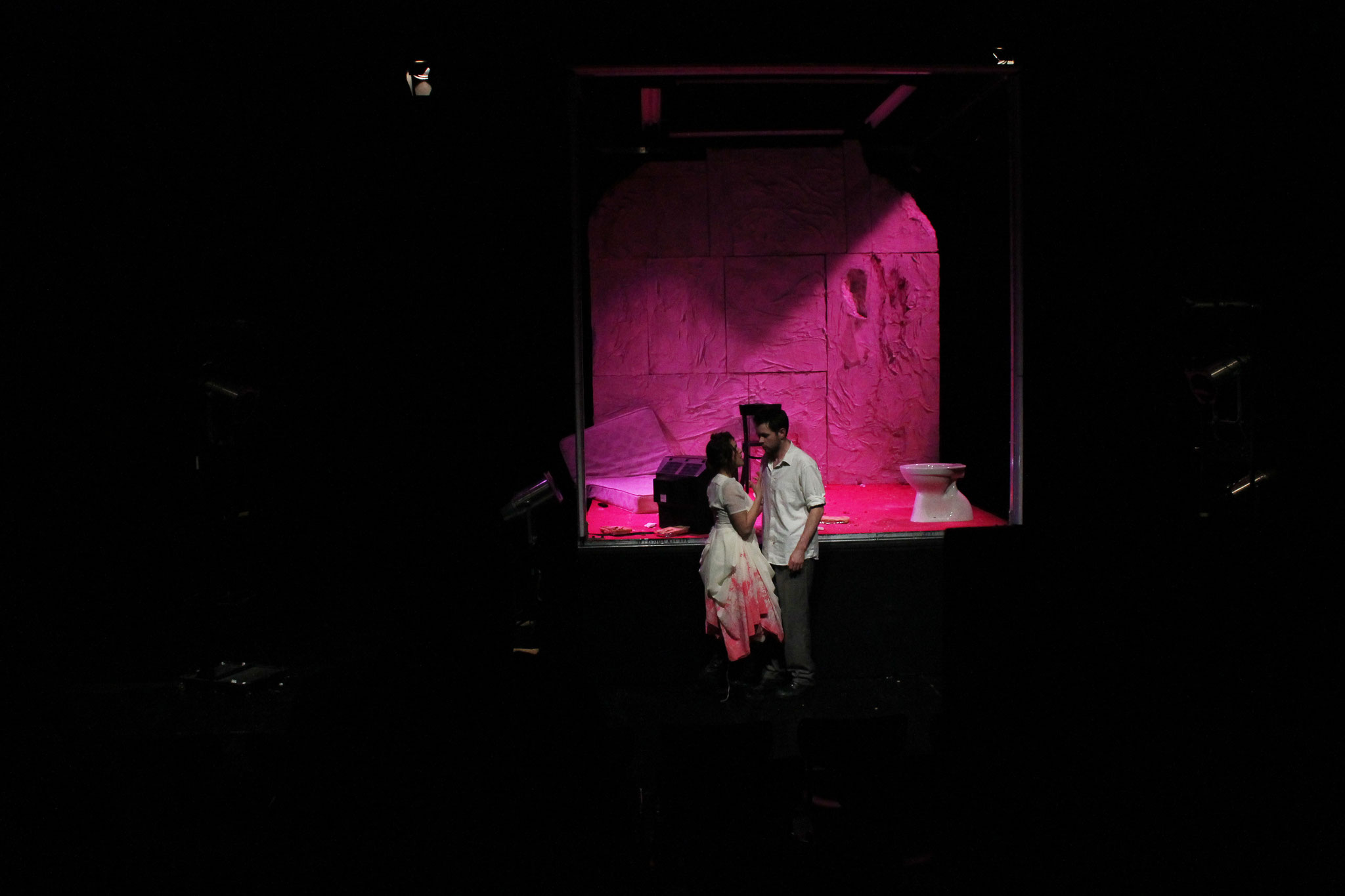 2012 Bühne & Kostüm. 'Sweeney Todd' Regie: Levin Handschuh | Bühne,Kostüm & Licht: Teresa Katharina | August Everding Akademie MÜNCHEN