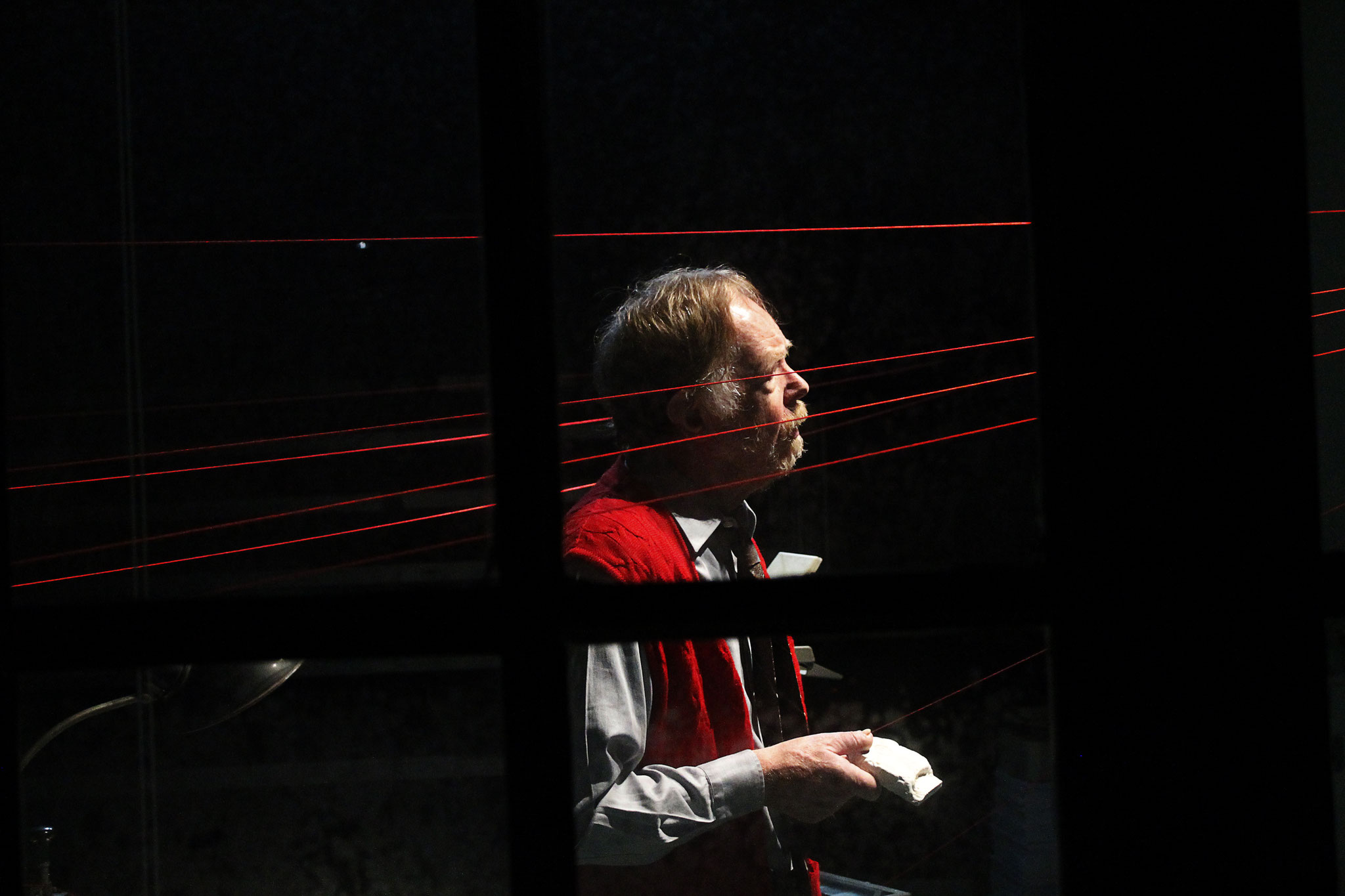2014 Bühne & Kostüm. 'Spur & Wirklichkeit' Regie: Gabriel von Zadow | Bühne, Kostüm & Licht: Teresa Katharina | LAB FRANKFURT