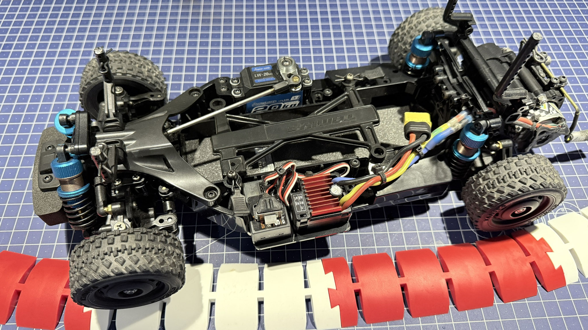 Tamiya M-06, Carson Cup-Maschine, HobbyWing 1060