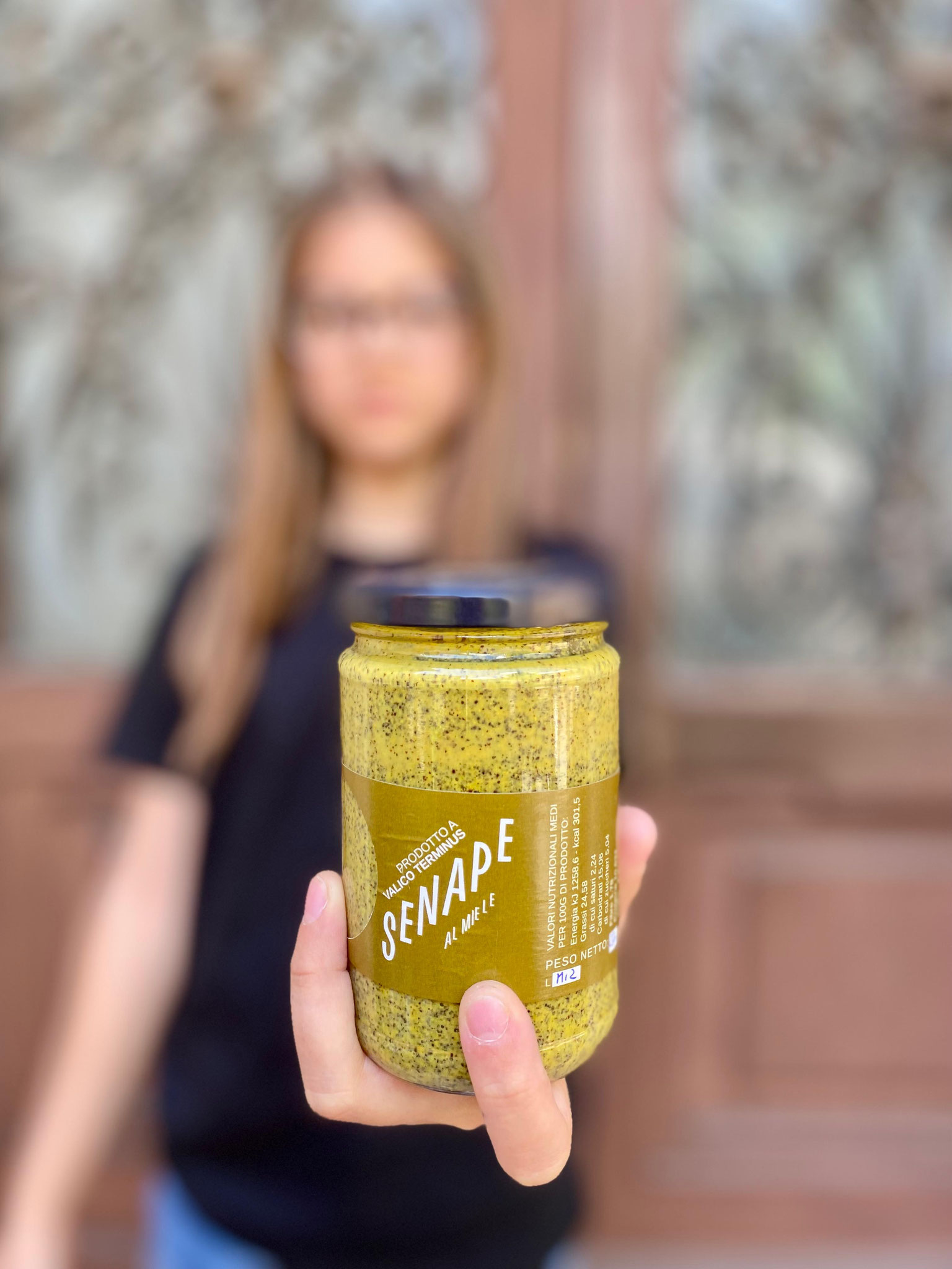 Senape con miele millefiori, delicata e versatile