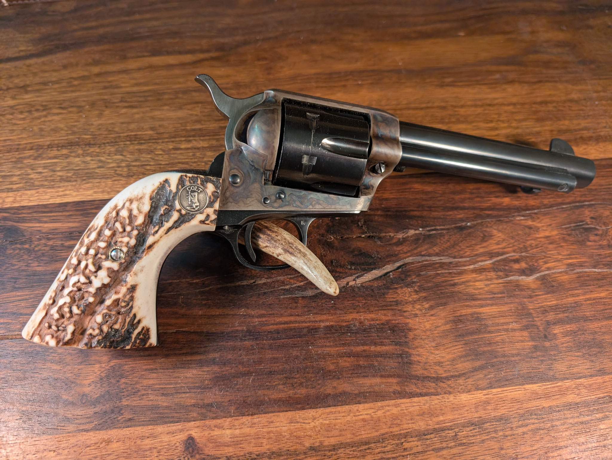Colt SAA