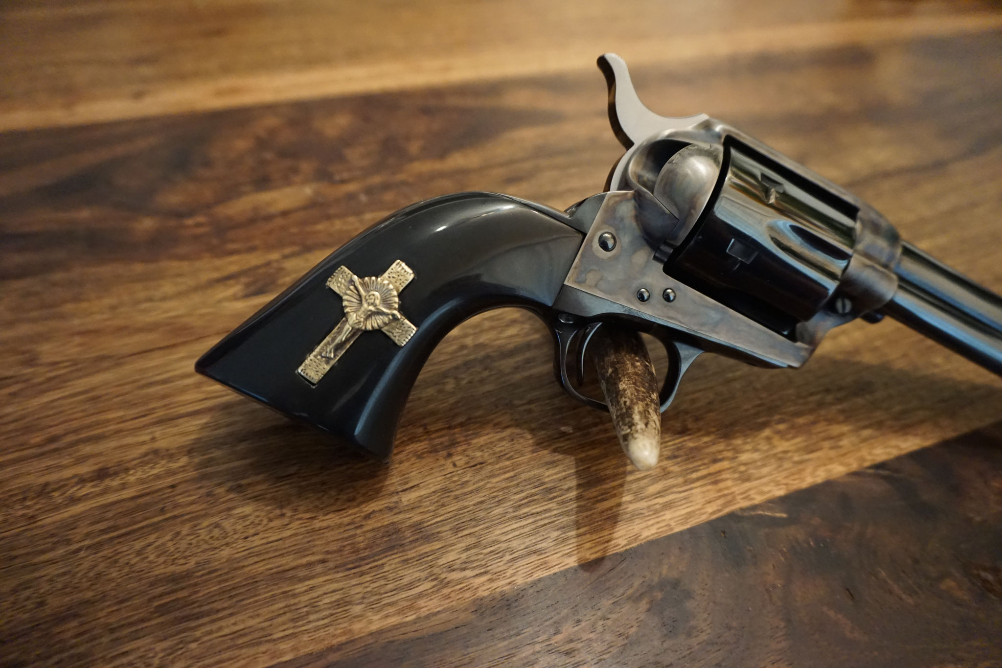 Grips from the movie Hand of God