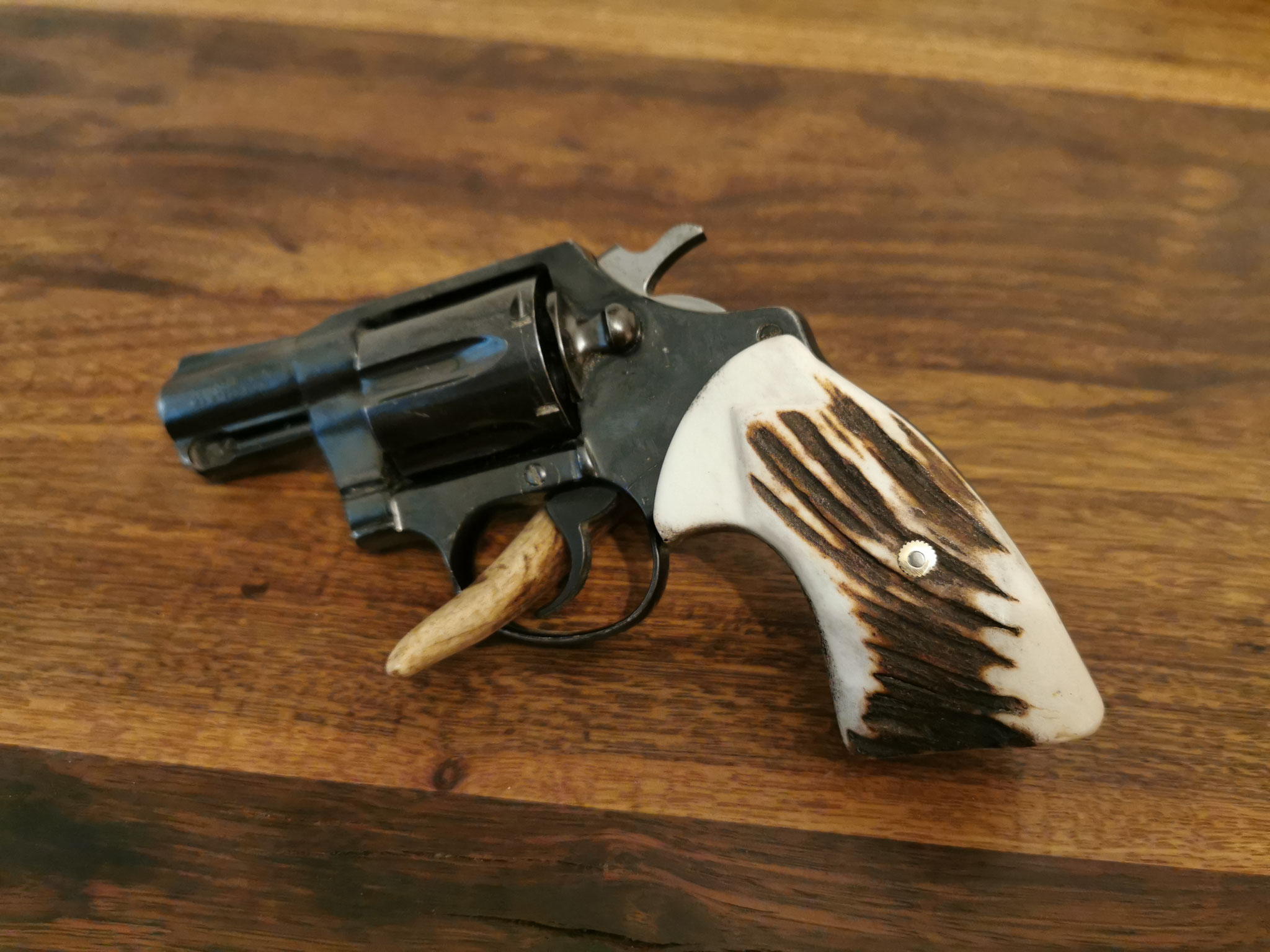 Colt Detective