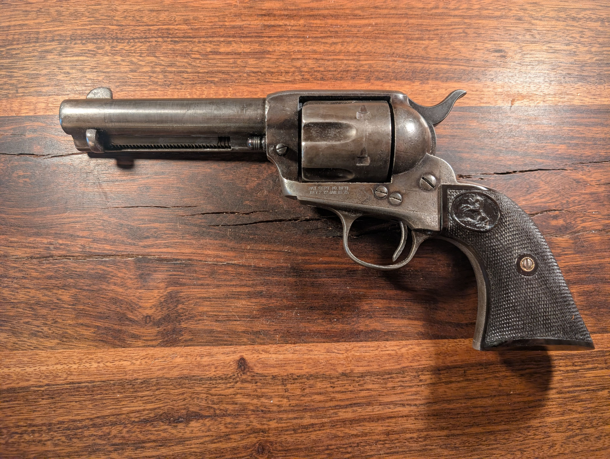 Colt SAA