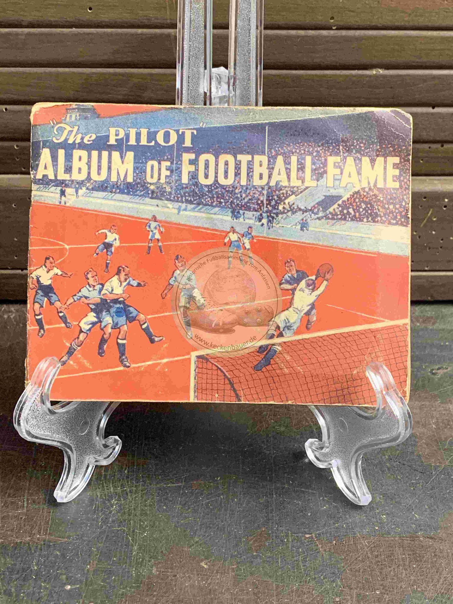 1935 The Pilot Album of Football Fame