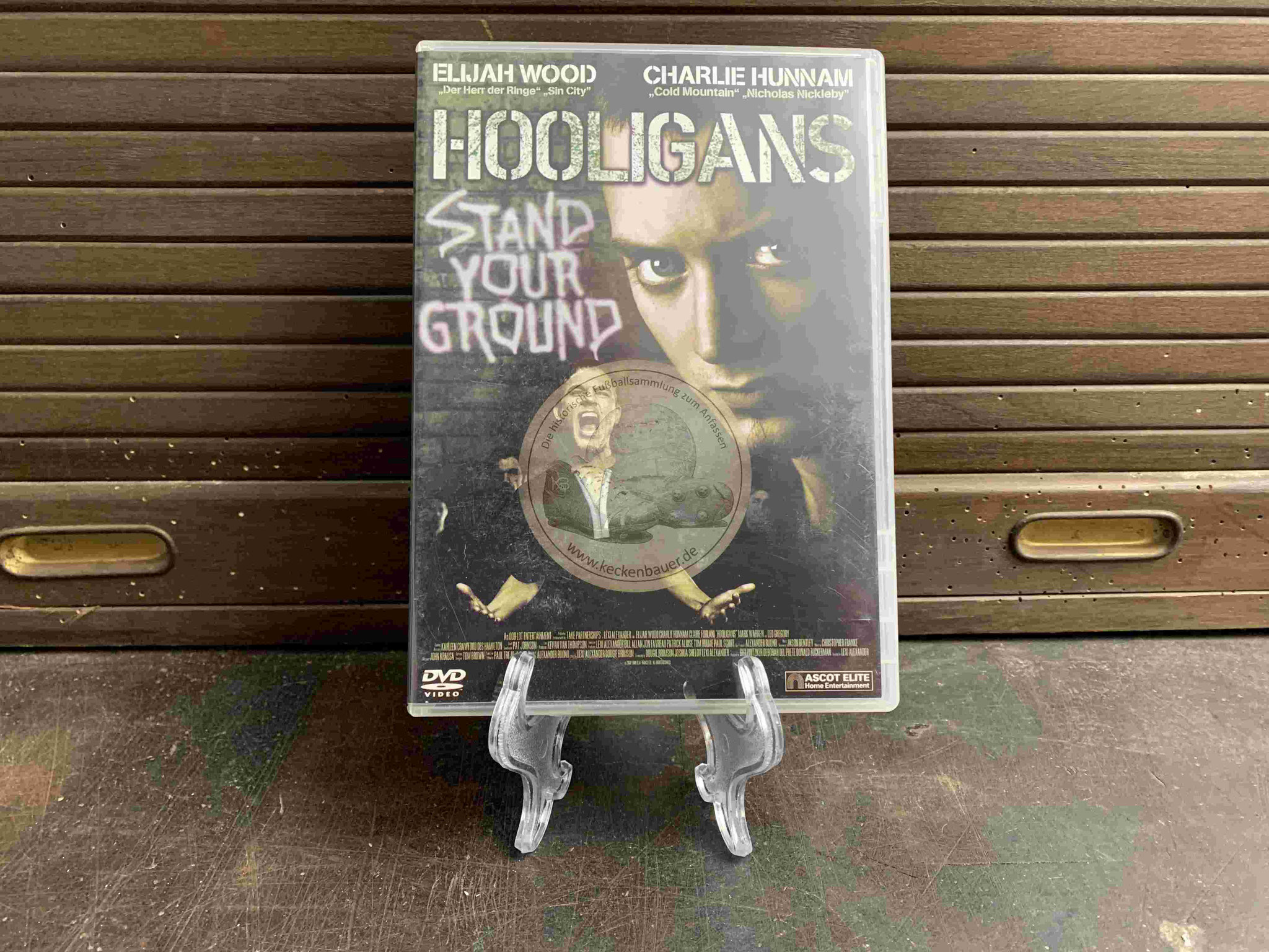 2008 Hooligans Stand your Ground