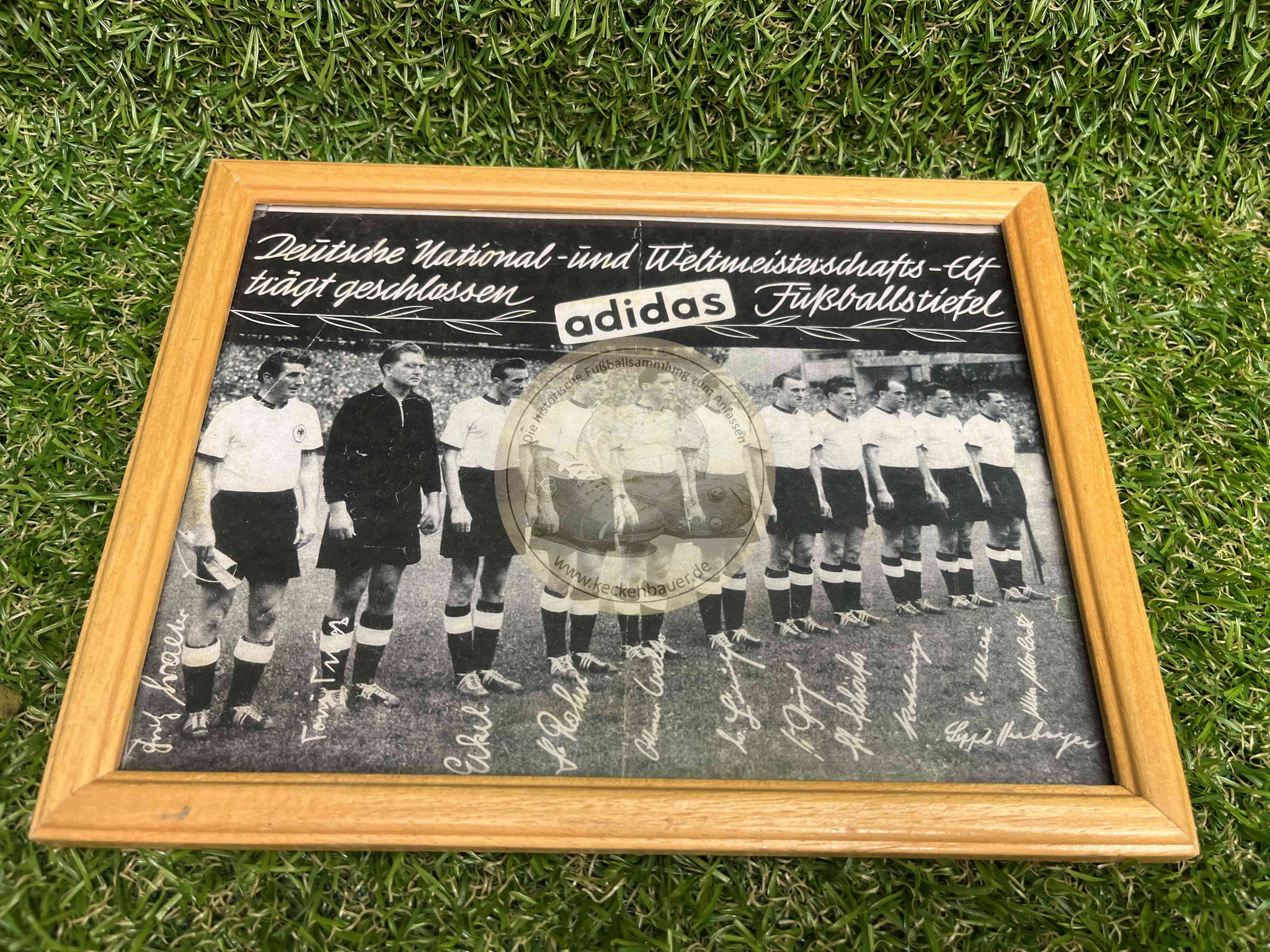 WM 1954 adidas Gedruckte Unterschriften Kaderkarte