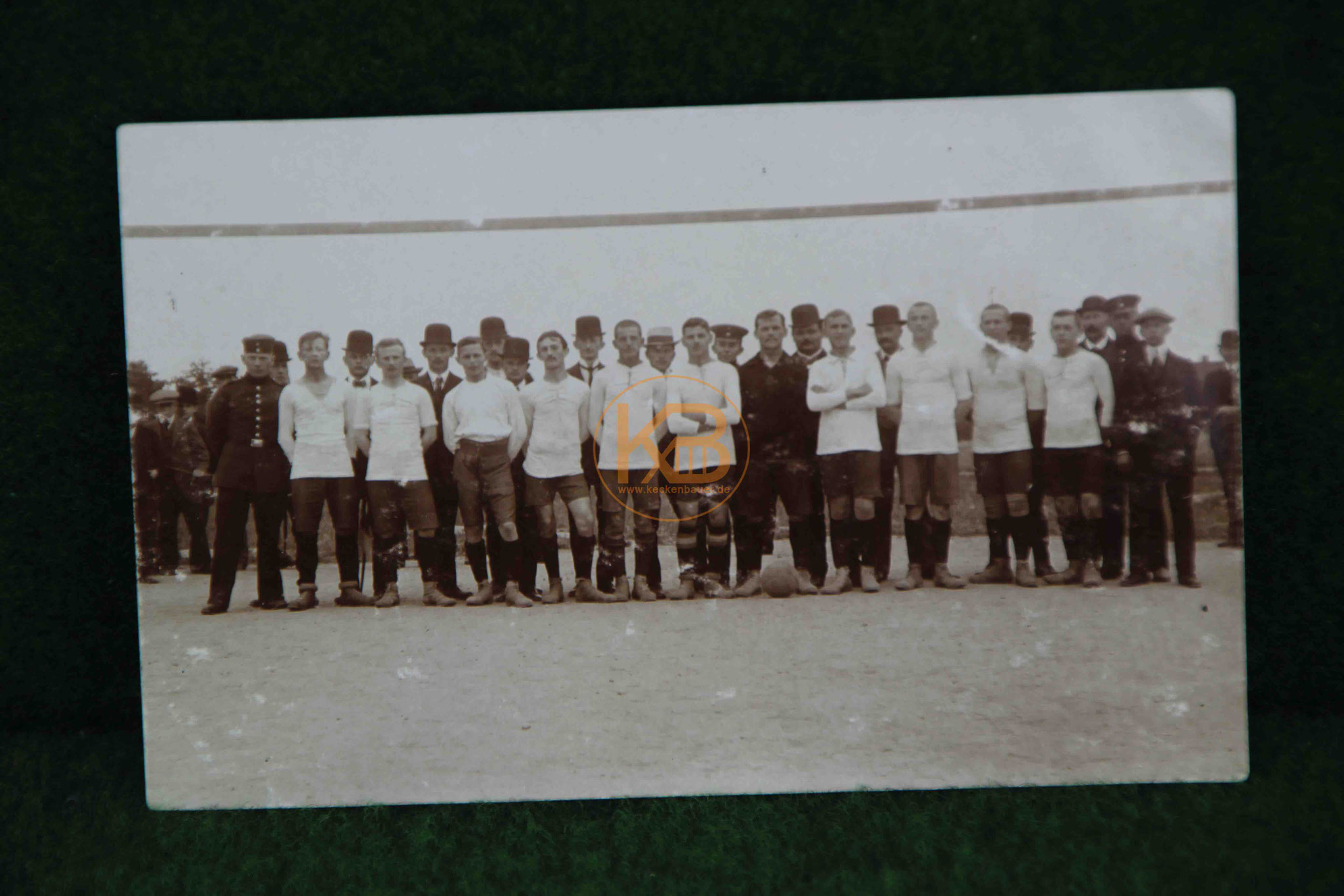 Foto einer Fußballmannschaft vermutlich in Leipzig um 1910