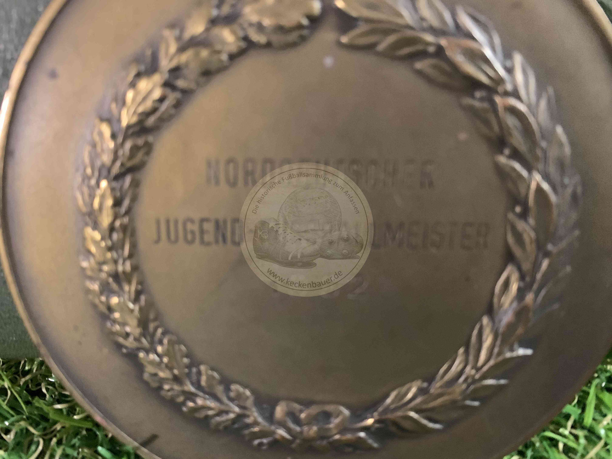 1952 Medailiie von der Norddeutschen Fussballmeister 1952 hergestellt von Lehmann Wundenberg Hannover b