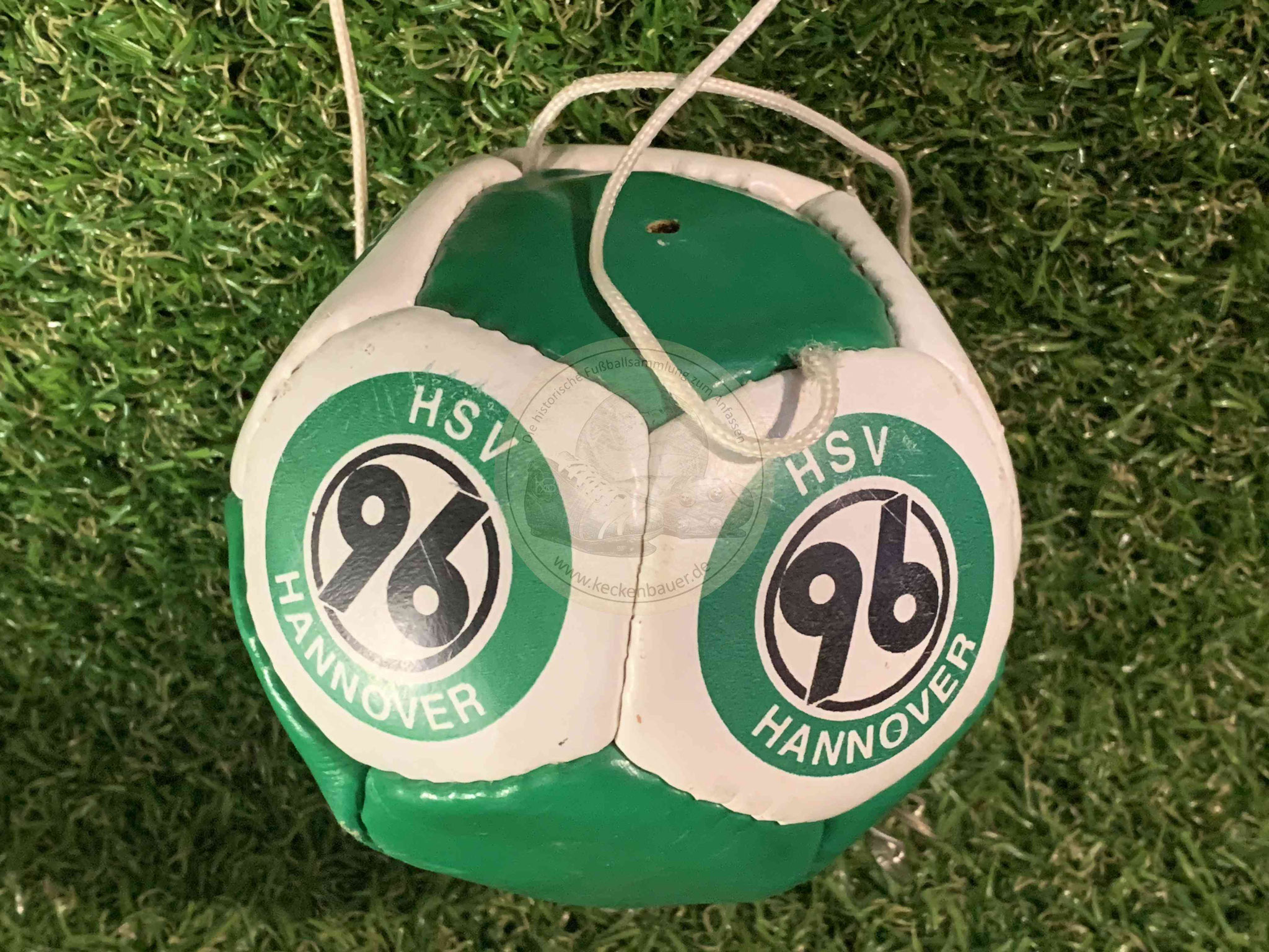 Alter Werbe Rückspiegelball von Hannover 96