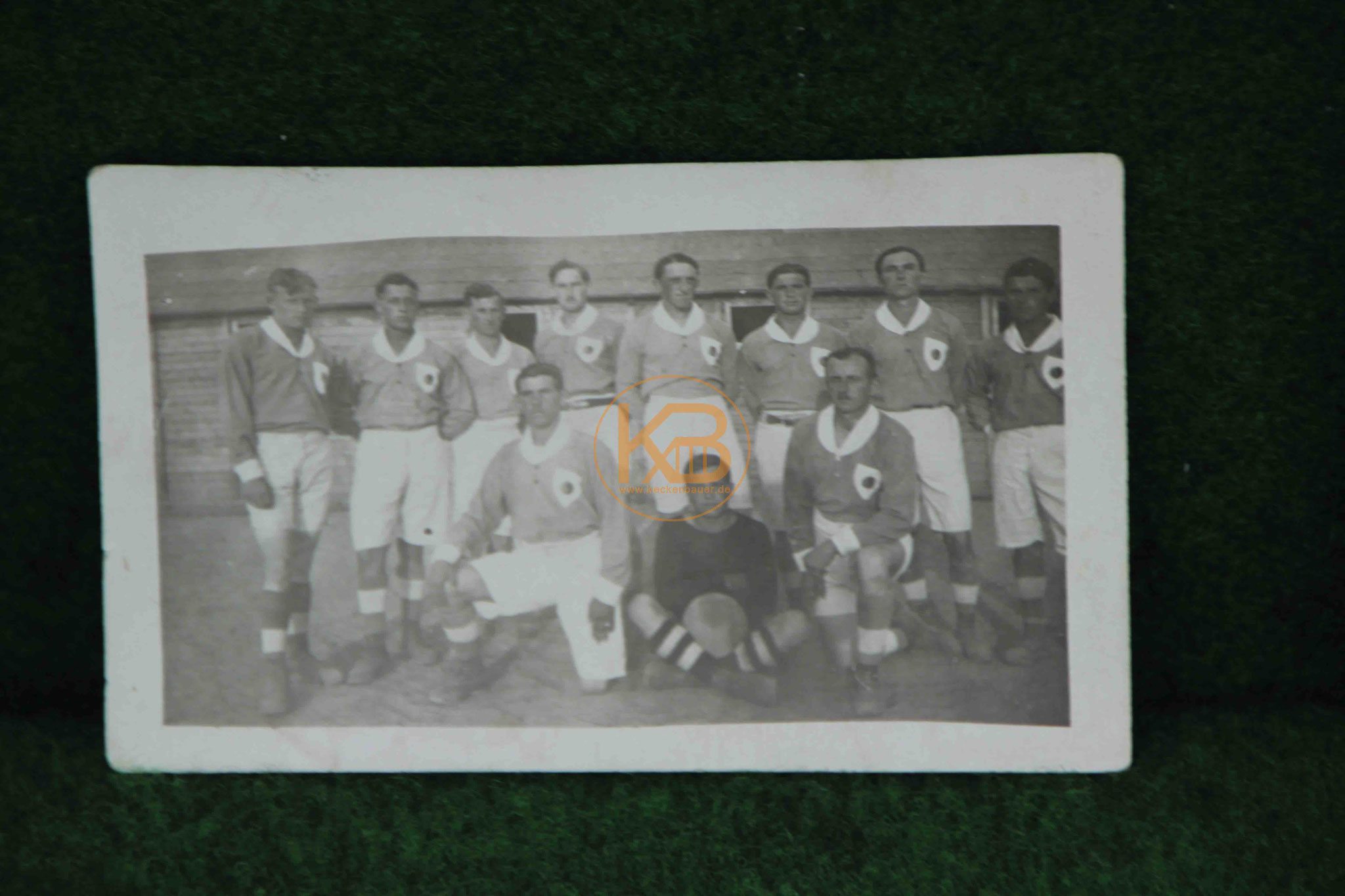 Foto einer Fußballmannschaft vermutlich in Leipzig um 1935