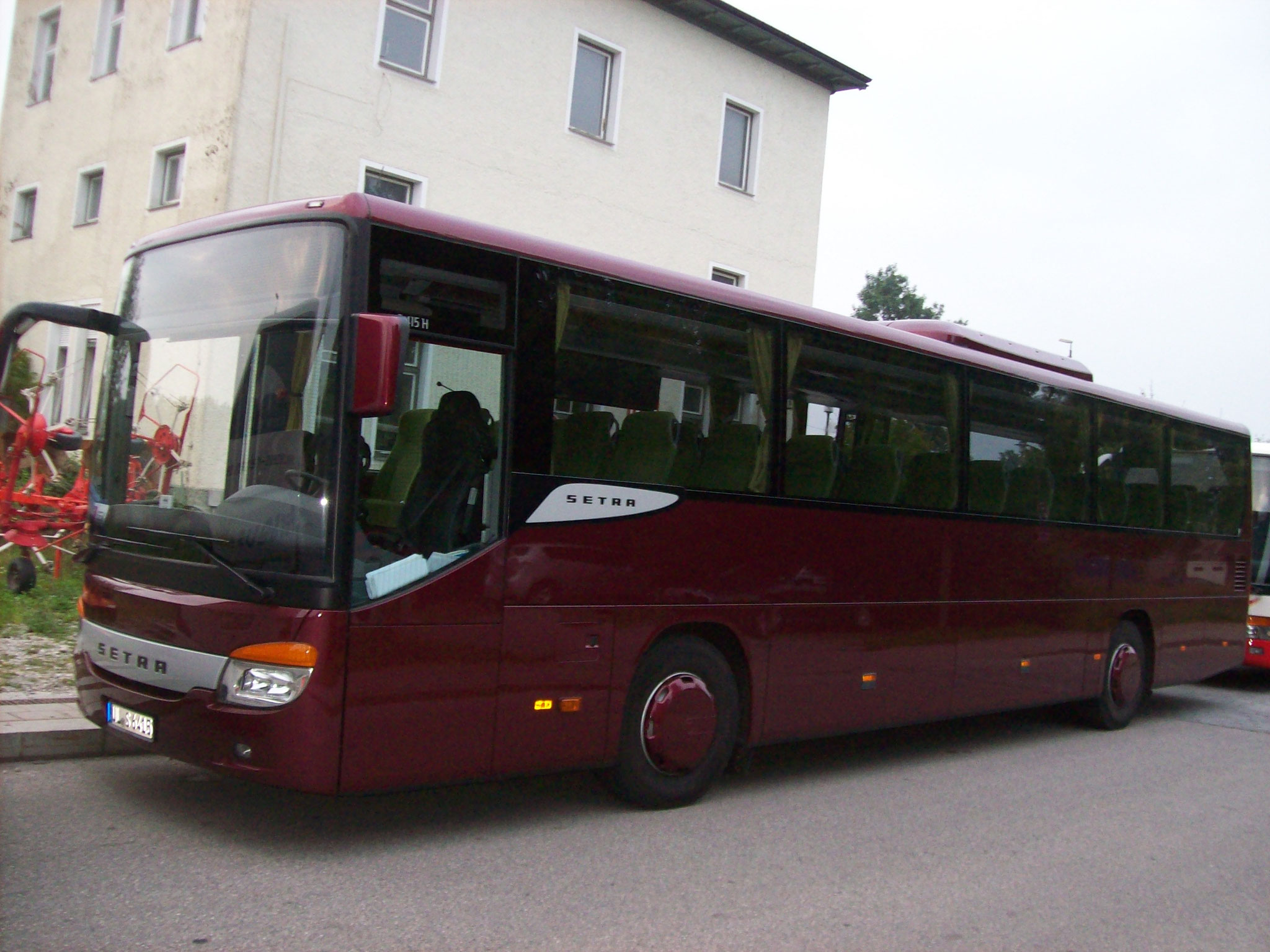 Setra MultiClass S 415 H