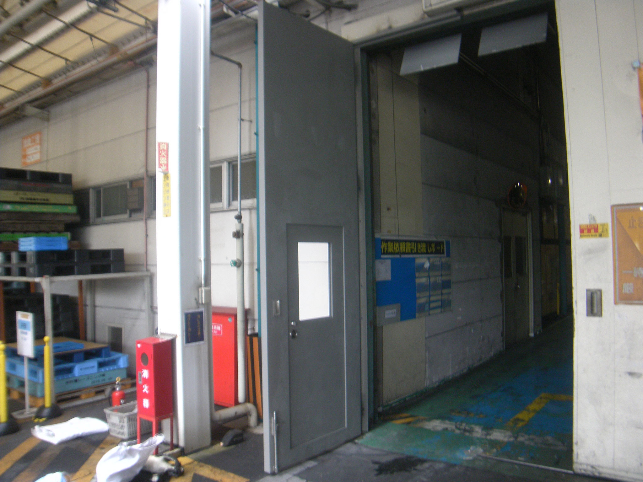 鋼製開き袖扉改修工事：工程写真