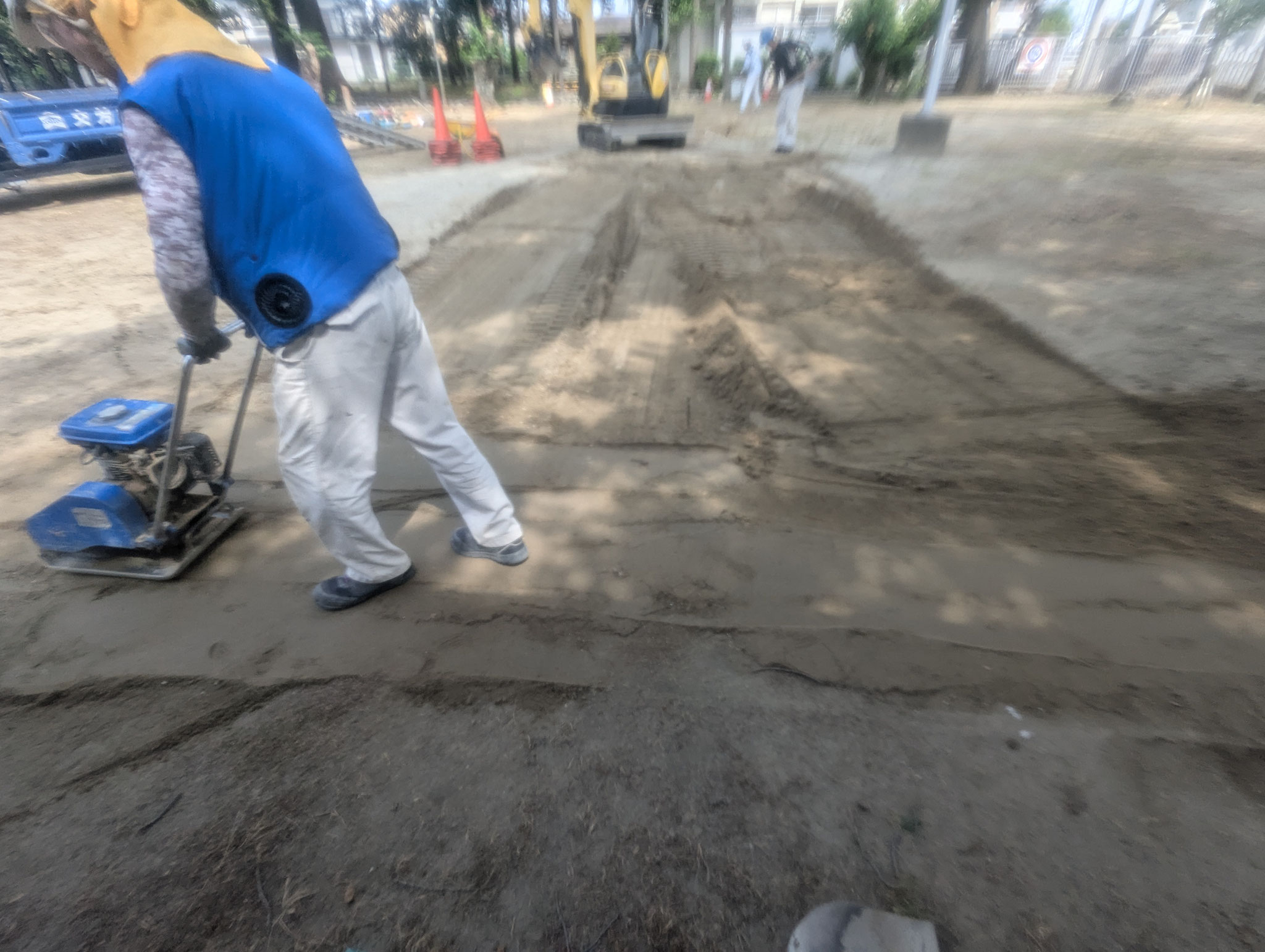 遊具解体撤去工事：工程写真