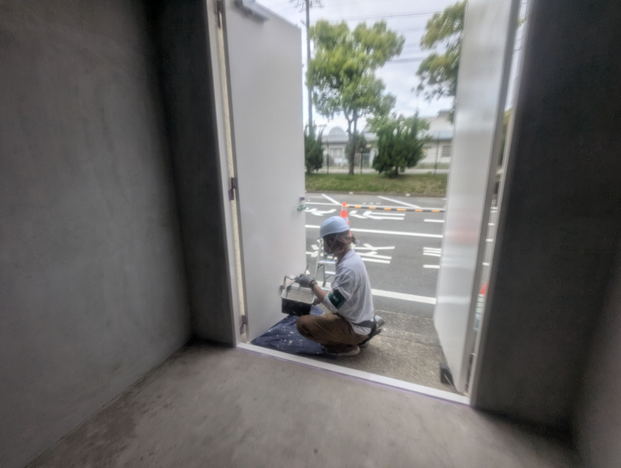 平鋼丁番鉄扉取替工事：工程写真