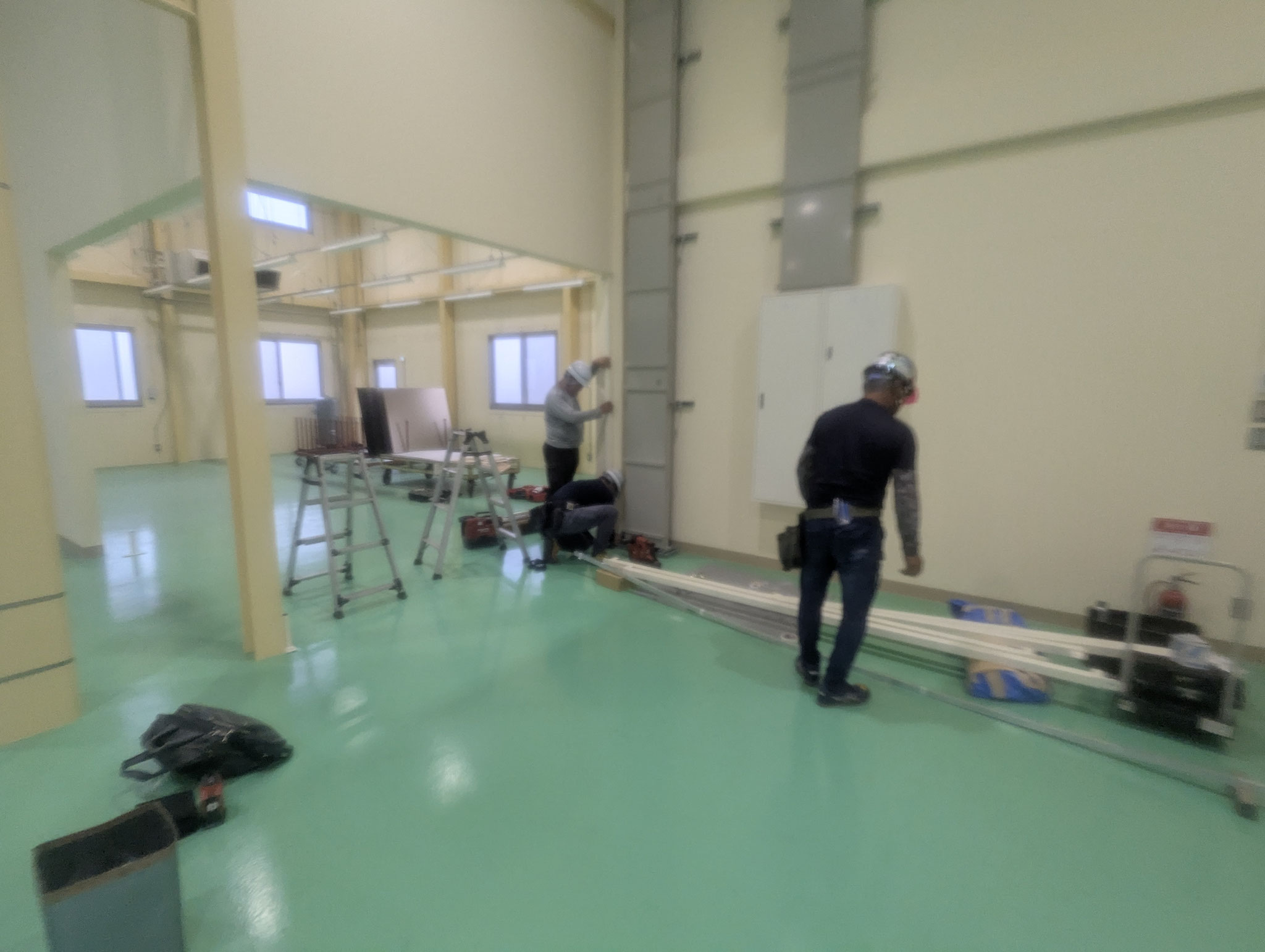間仕切りテントカーテン：工程写真