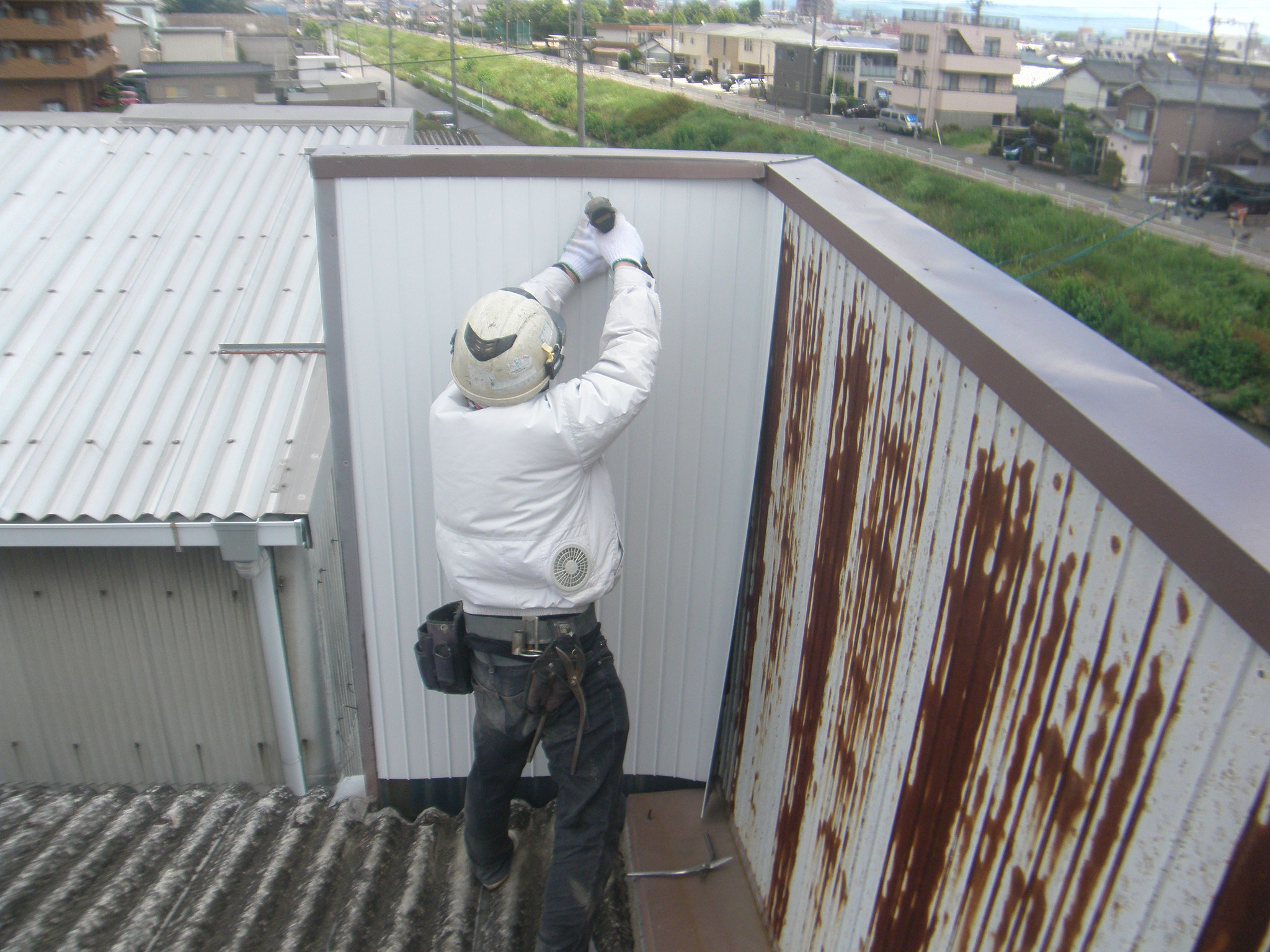 パラペット内壁漏水修理：工程写真