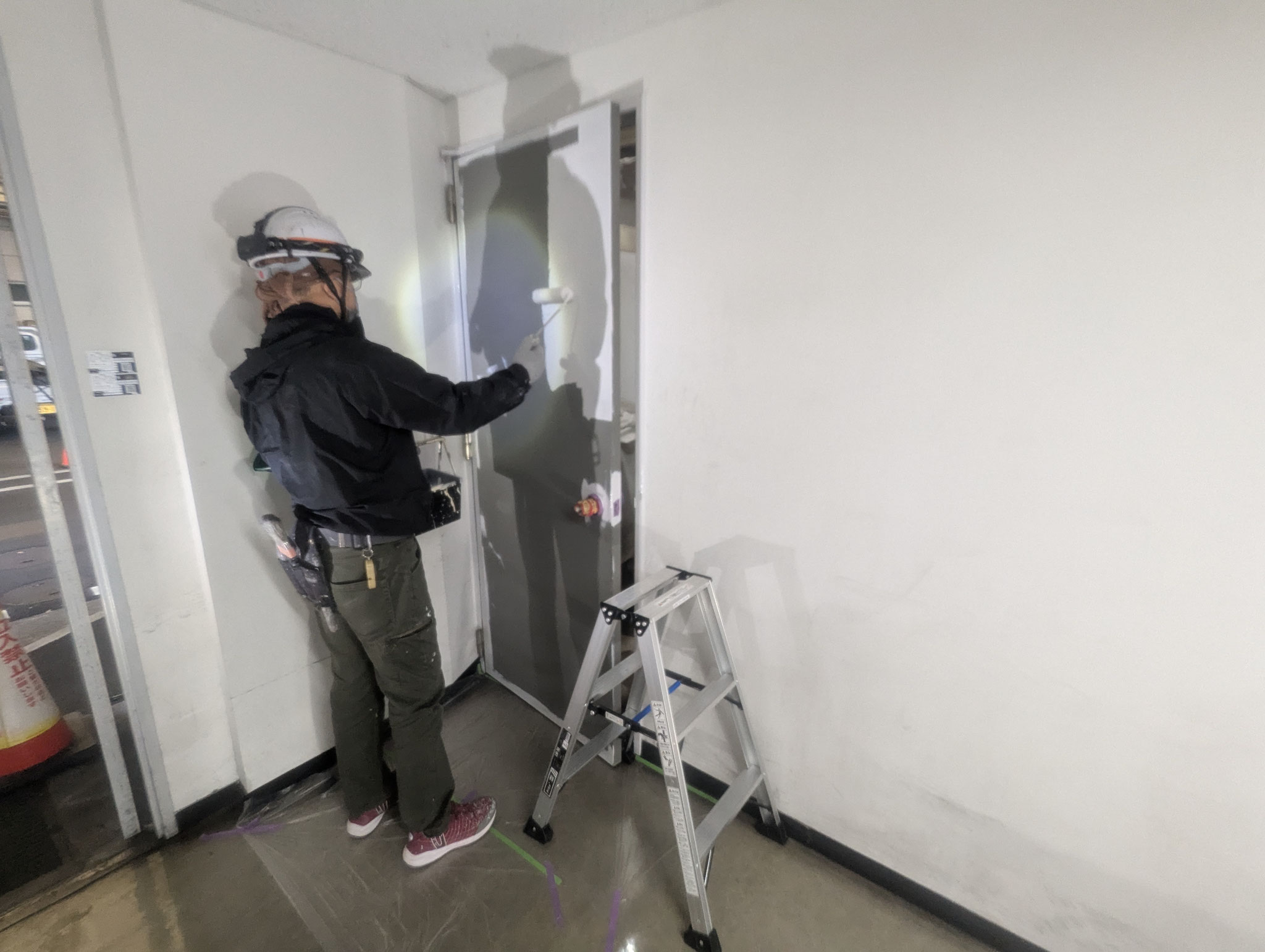丁番仕様鉄扉取替工事：工程写真
