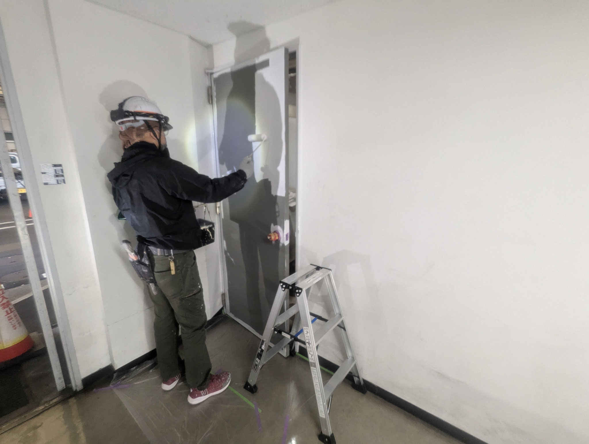 丁番仕様鉄扉取替工事：工程写真