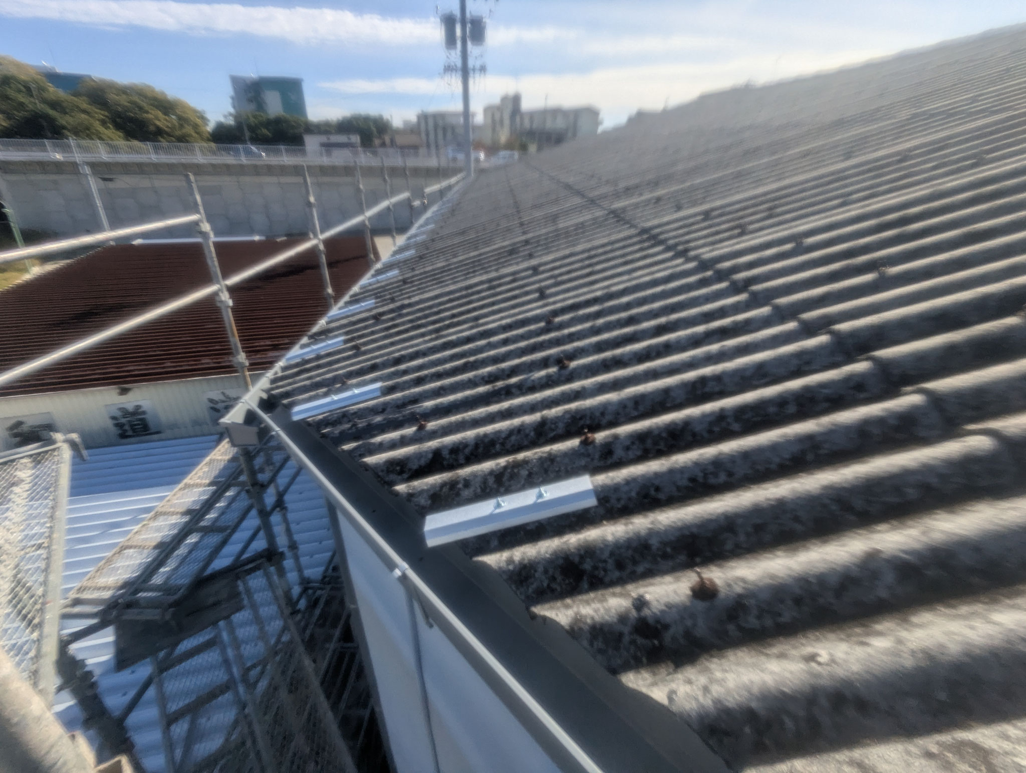 倉庫安全対策修繕工事：工程写真