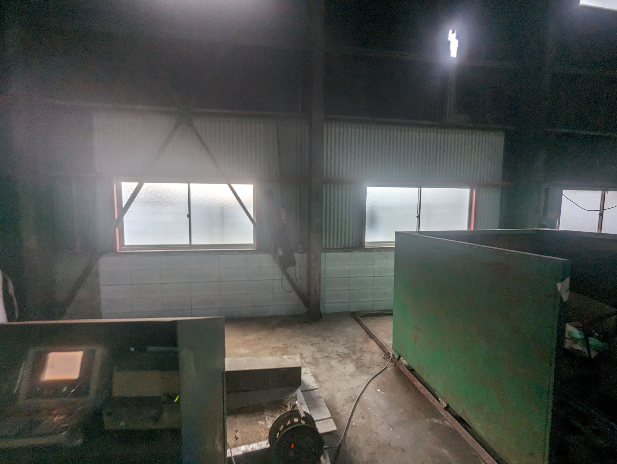 建屋破損部復旧工事：工程写真