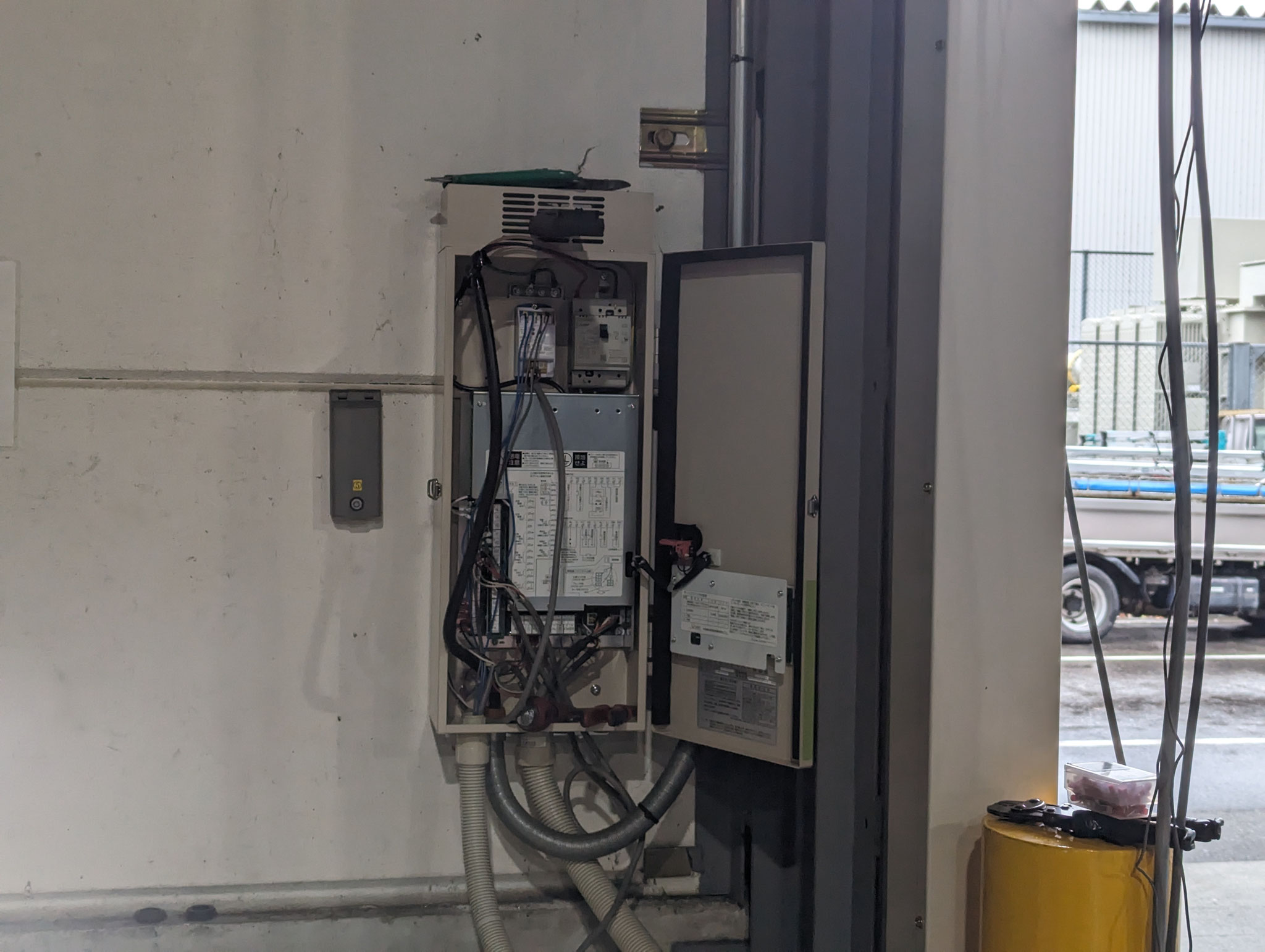 ｼｰﾄｼｬｯﾀｰ更新工事：工程写真