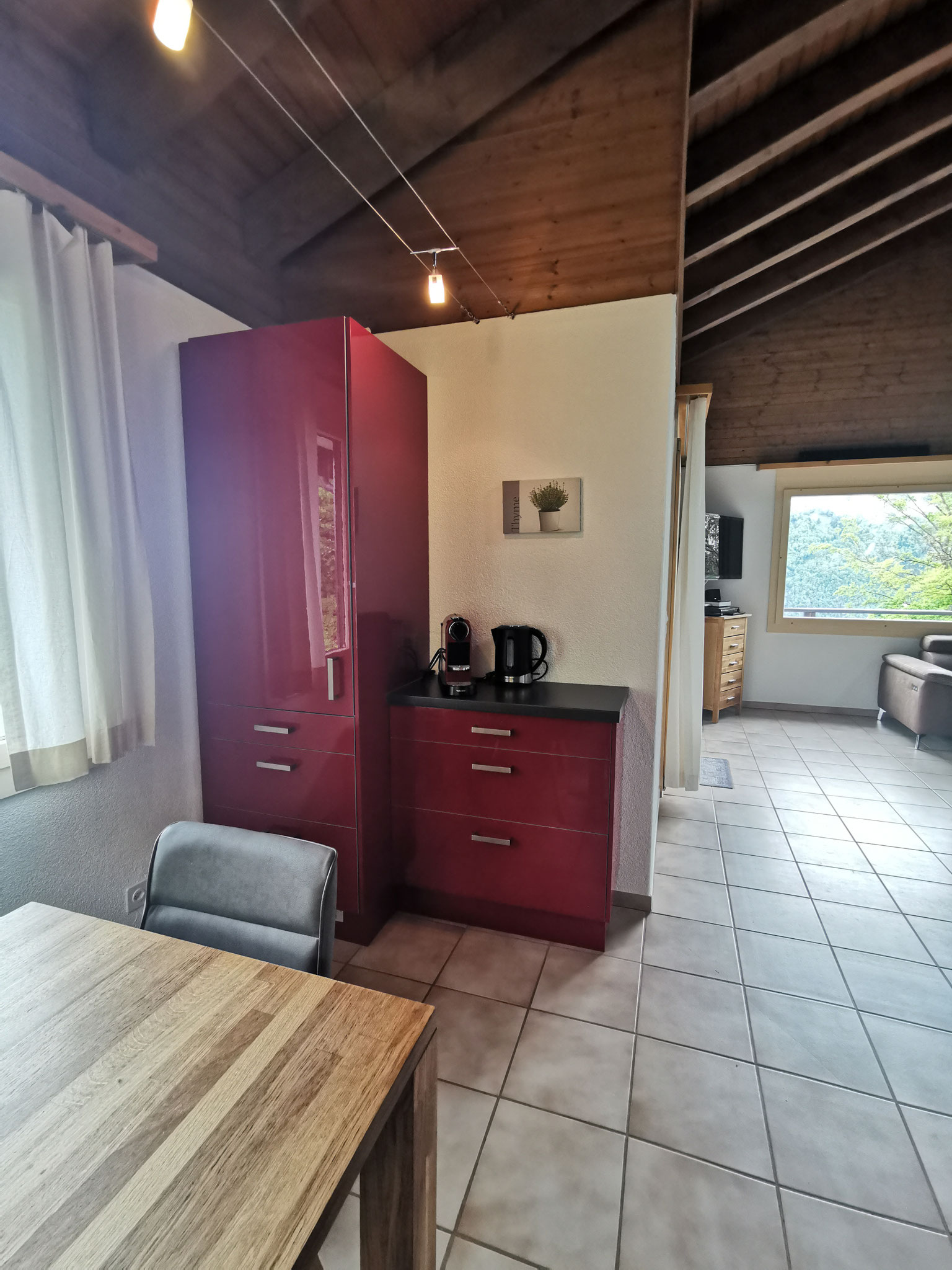 Küche / Kühlschrank / Nespresso / Teekocher