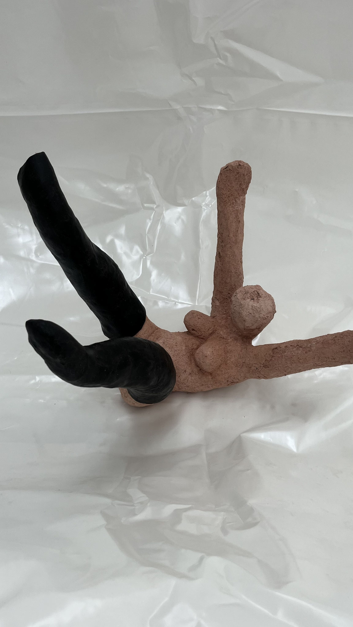 Die Fallende - Bronze - 81cm