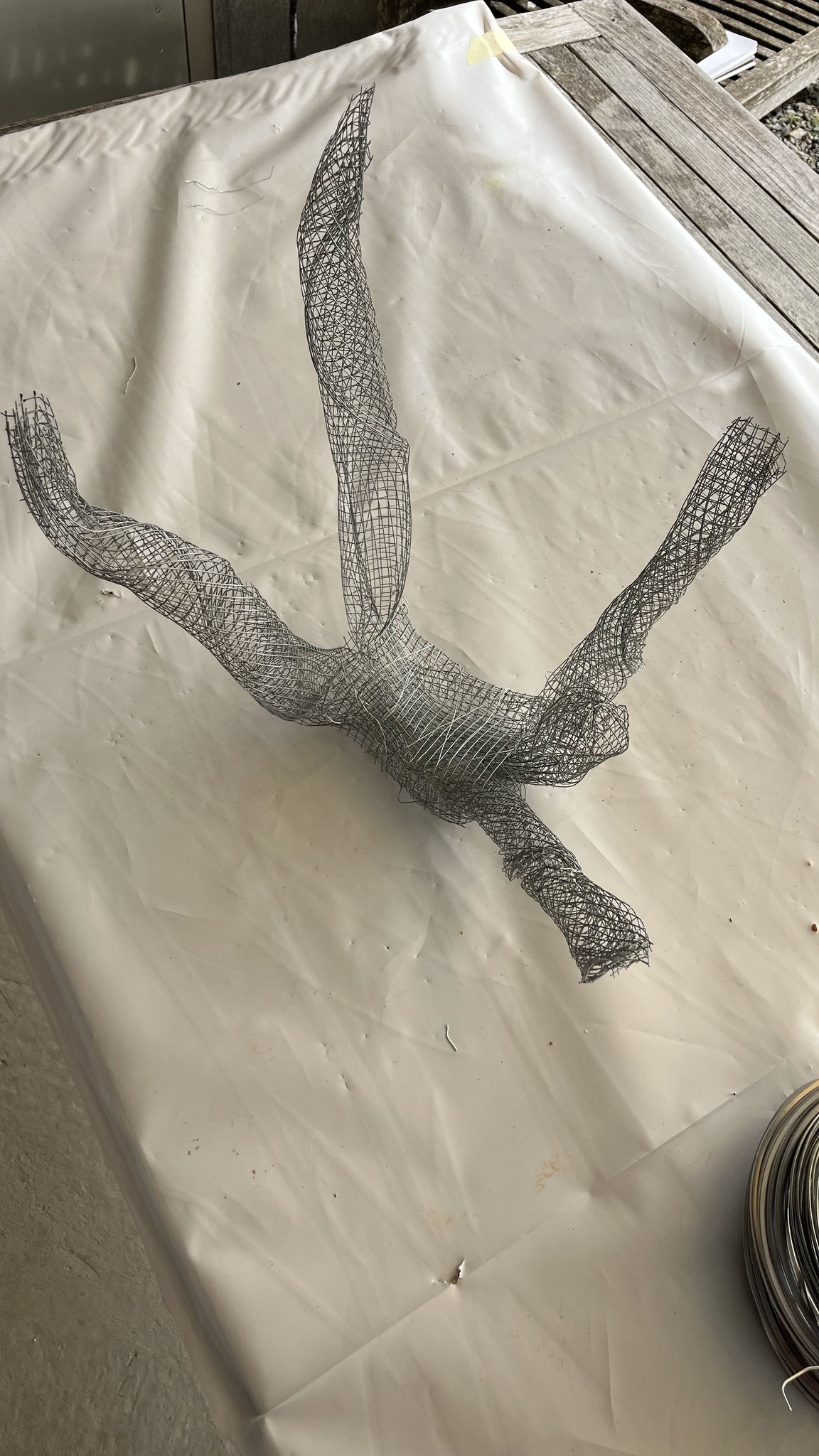 Die Fallende - Bronze - 81cm