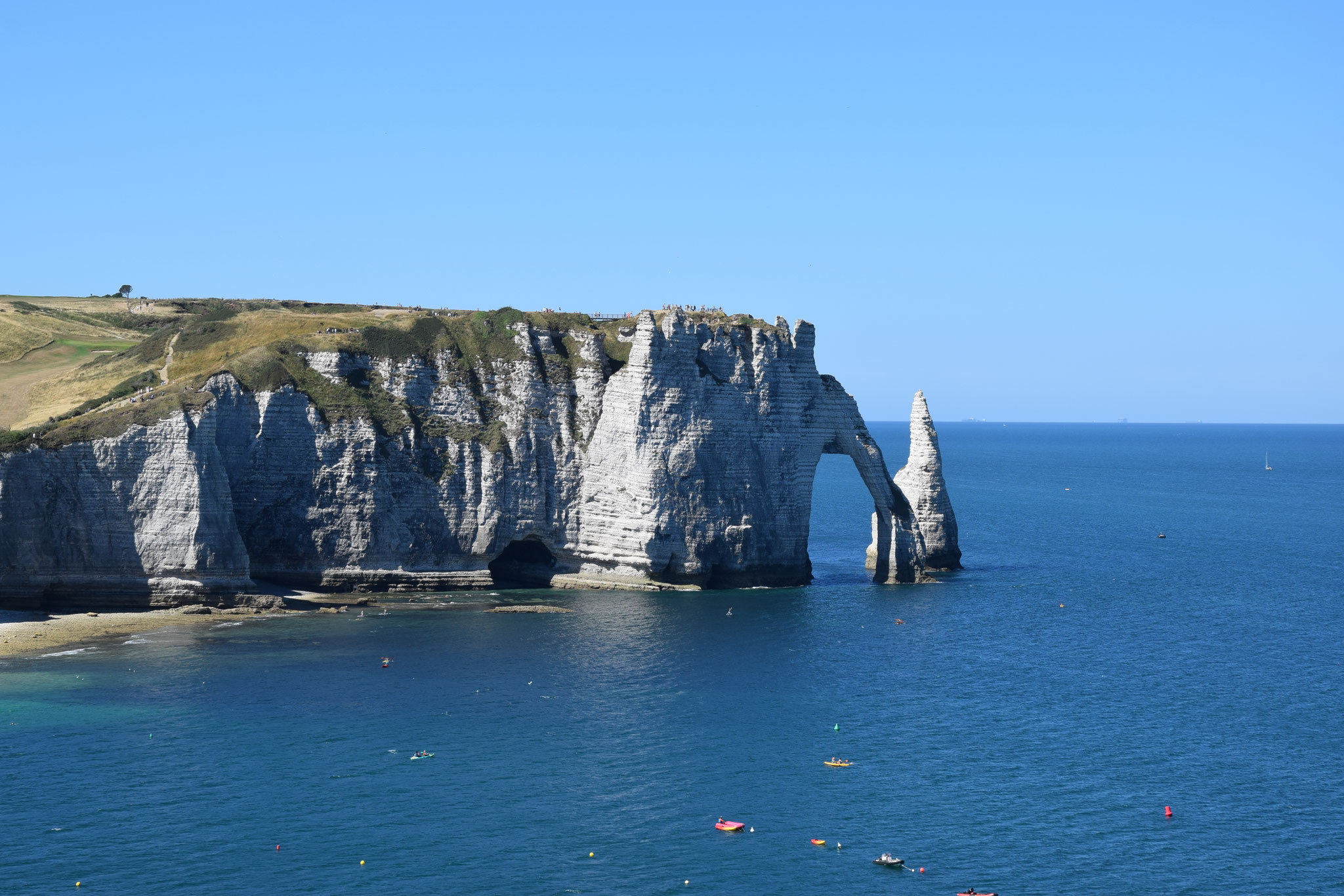 Folgend auf den Spuren Monets in Étretat....