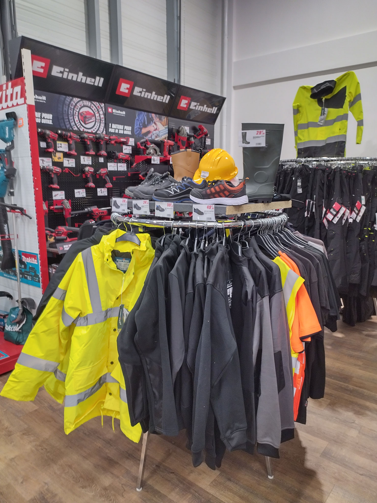 vêtement de protection et chaussure