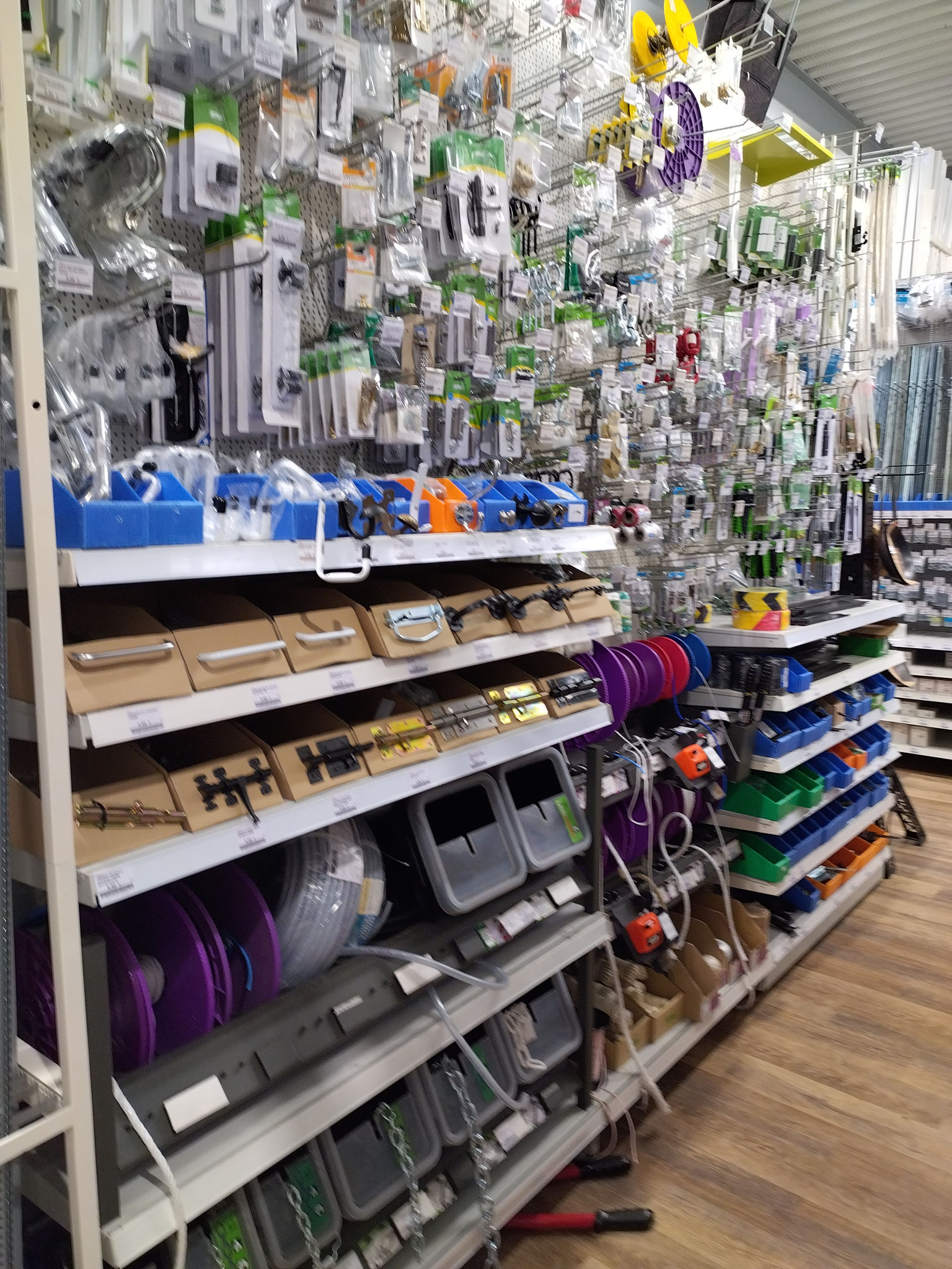 corde chaîne et quincaillerie d'ameublement