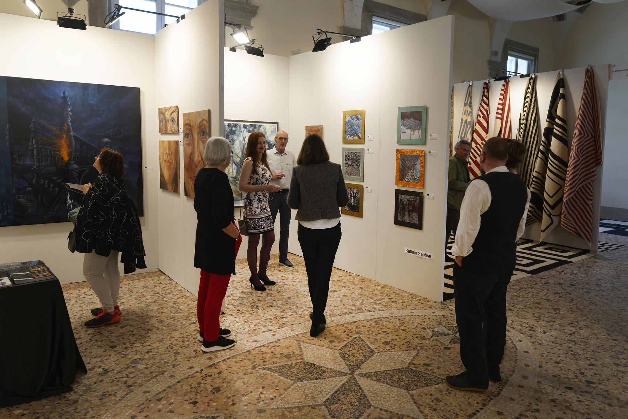 Kathrin Sachse - LUCCA Artfair 2023: Im Gespräch mit Kunstinteressenten